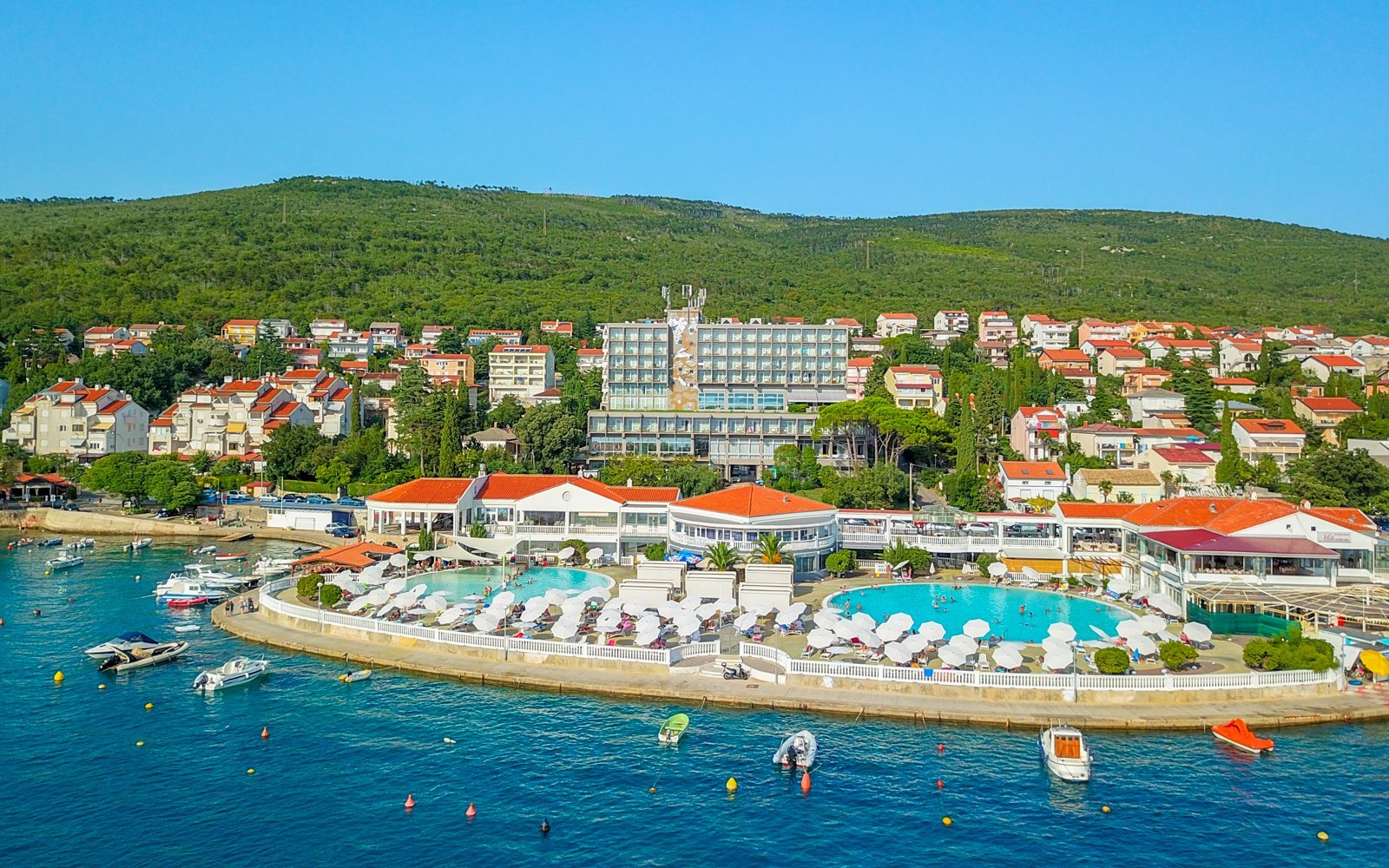 Chorwacja, tylko 300 m od plaży w Hotelu Katarina **** z obiadokolacją i basenem + dzieci do 12 lat gratis
Chorwacja, tylko 300 m od plaży w Hotelu Katarina **** z obiadokolacją i basenem + dzieci do 12 lat gratis