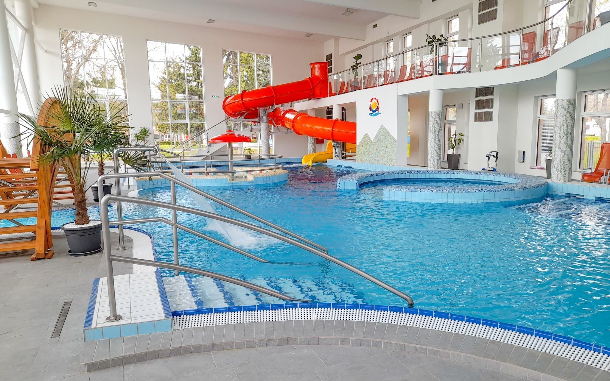 Bogács: Hotel Strand *** połączony z łaźniami termalnymi (8 basenów) z nielimitowanym wstępem + śniadanie
Bogács: Hotel Strand *** połączony z łaźniami termalnymi (8 basenów) z nielimitowanym wstępem + śniadanie