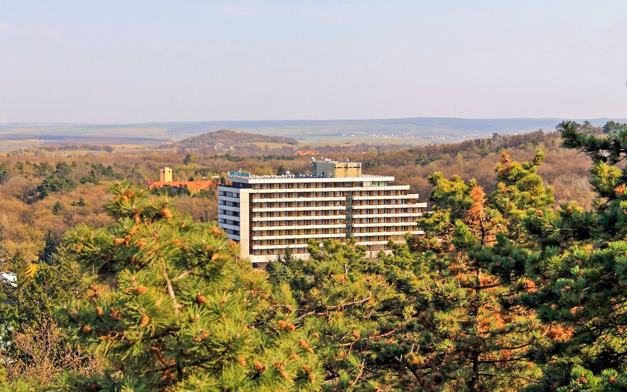 Šoproň: Hotel Szieszta z obiadokolacją, centrum wellness (basen, sauny) i wstęp do basenu Lövér
Šoproň: Hotel Szieszta z obiadokolacją, centrum wellness (basen, sauny) i wstęp do basenu Lövér