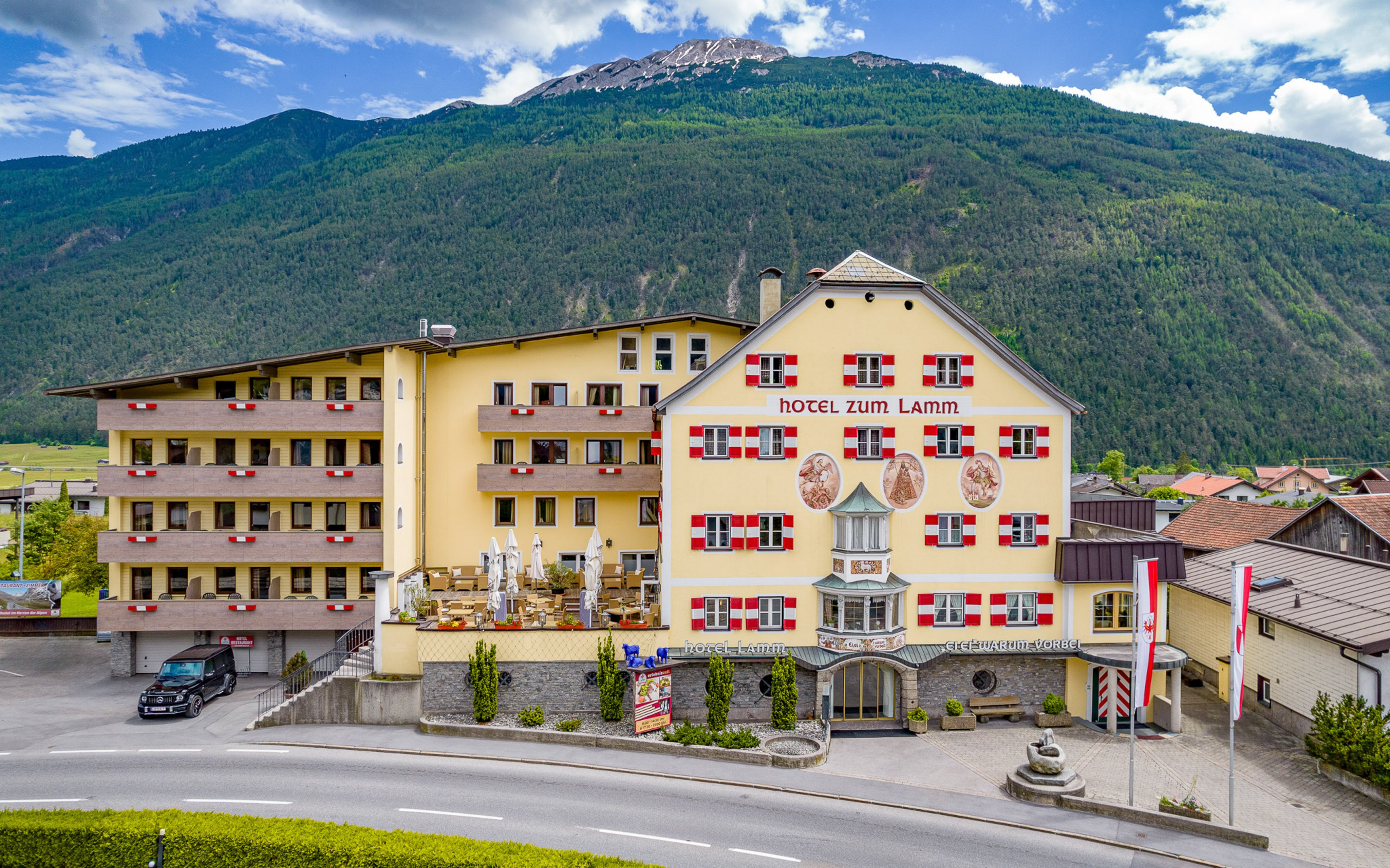 Tyrol aktywnie w Hotelu zum Lamm *** z obiadokolacją i wellness + wstęp do parku zewnętrznego i boulderingu
Tyrol aktywnie w Hotelu zum Lamm *** z obiadokolacją i wellness + wstęp do parku zewnętrznego i boulderingu
