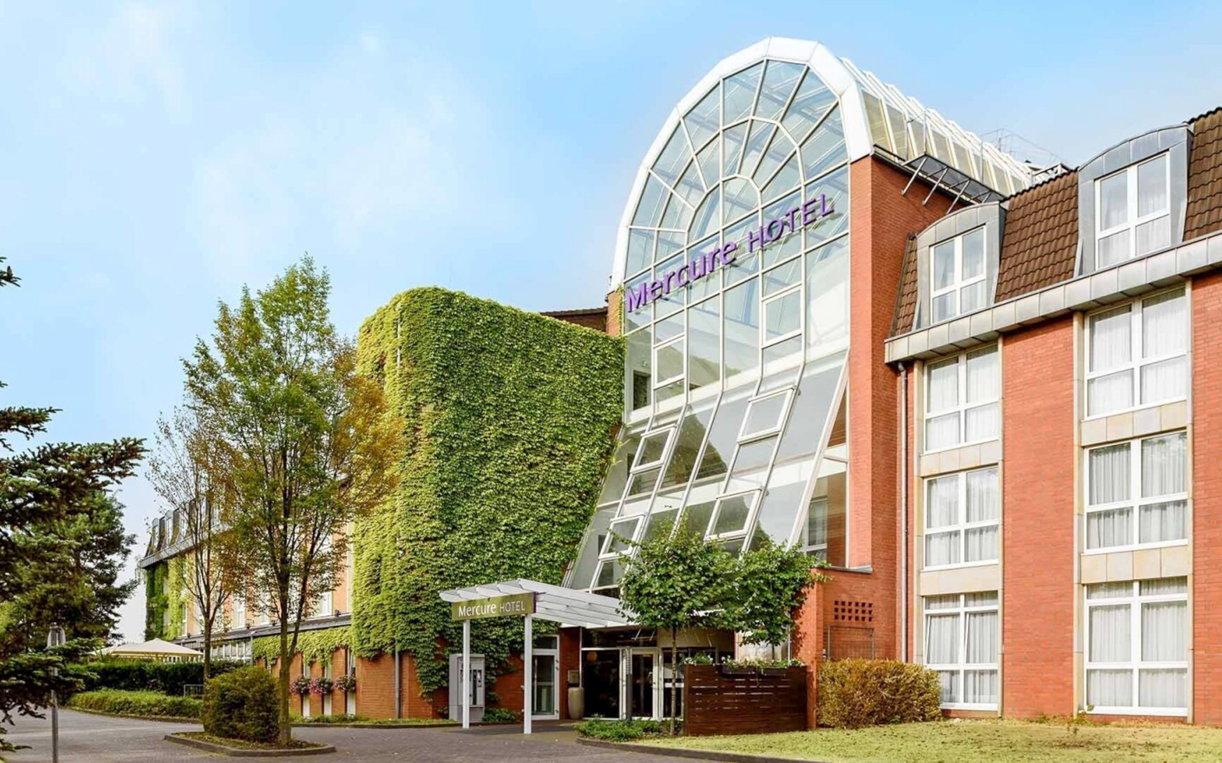 Niemcy: Wakacje w Nadrenii w Mercure Hotel Düsseldorf Kaarst **** ze śniadaniem w formie bufetu + basen
Niemcy: Wakacje w Nadrenii w Mercure Hotel Düsseldorf Kaarst **** ze śniadaniem w formie bufetu + basen