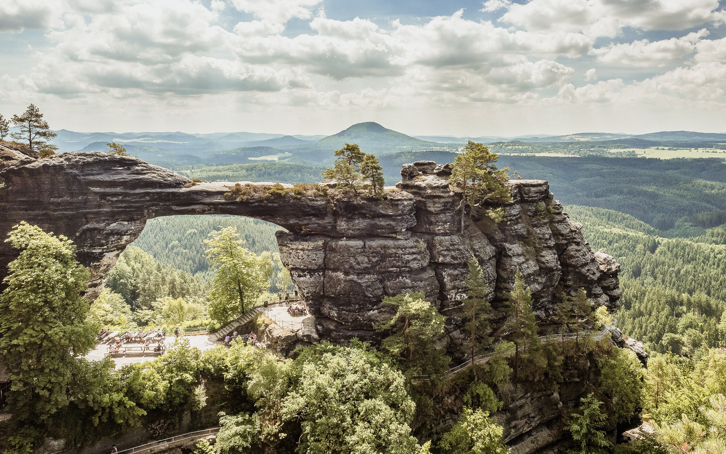 Czesko-saksońska Szwajcaria: Dolní Poustevna w Hotelu Zelený dům *** z obiadokolacją + jacuzzi, sauna
Czesko-saksońska Szwajcaria: Dolní Poustevna w Hotelu Zelený dům *** z obiadokolacją + jacuzzi, sauna
