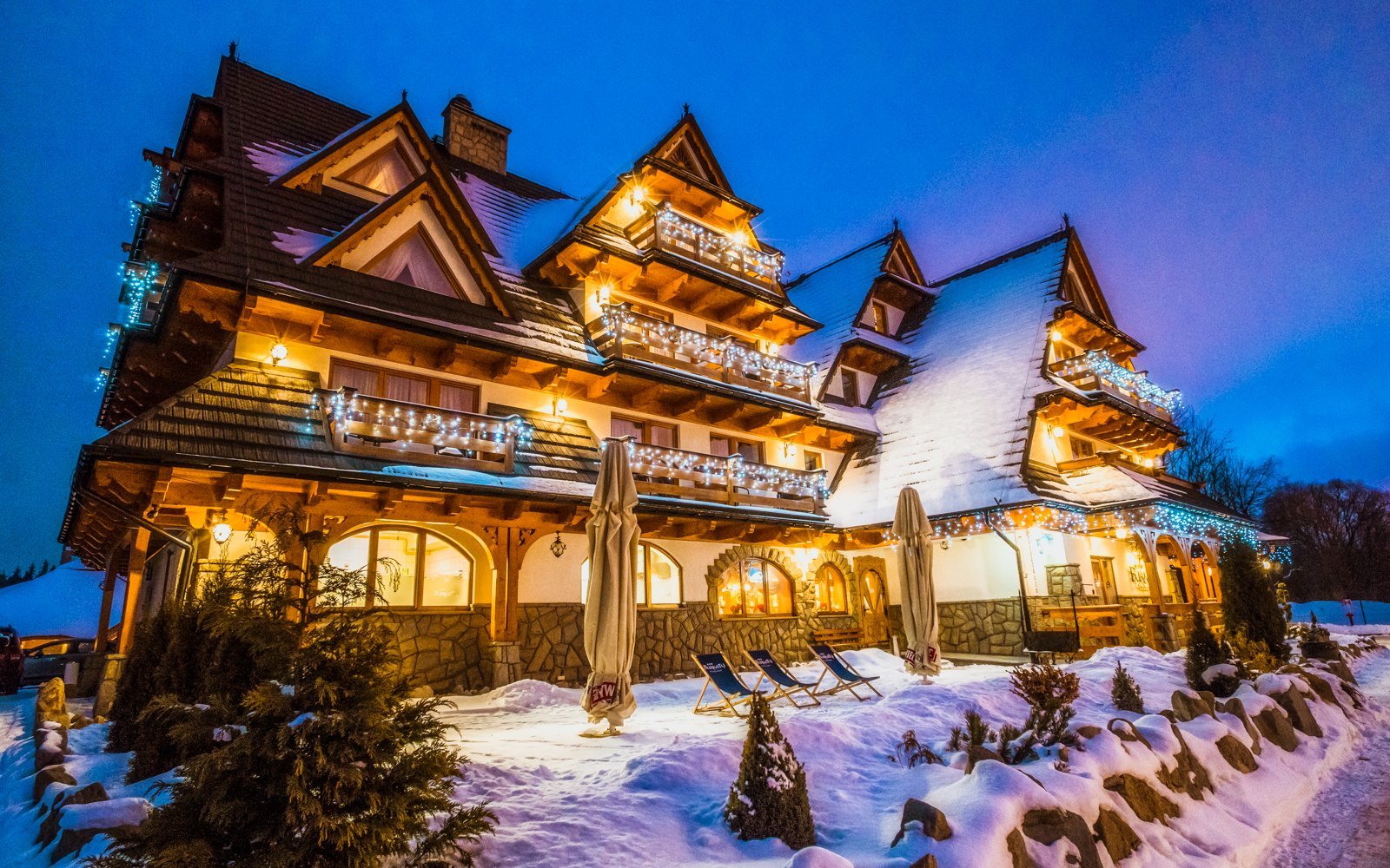 Polskie Tatry zaledwie 1 km od ośrodka narciarskiego: Białka Tatrzańska w Hotelu Burkaty ***
Polskie Tatry zaledwie 1 km od ośrodka narciarskiego: Białka Tatrzańska w Hotelu Burkaty ***