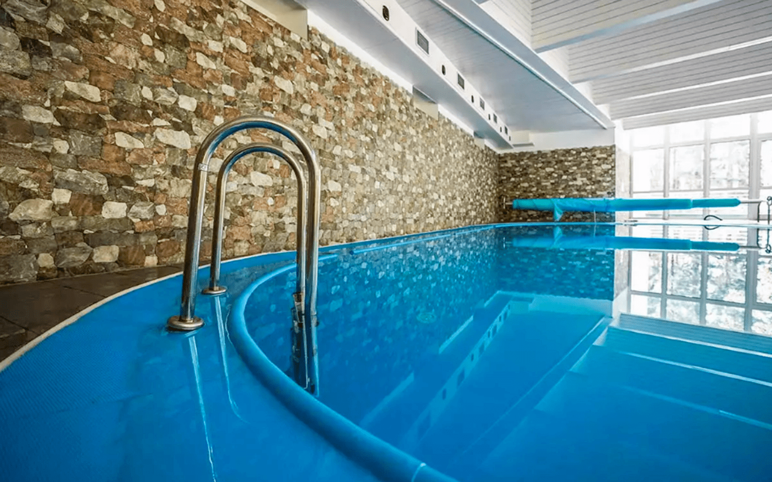 Písek: Interhotel America **** w pokoju z tarasem, w tym śniadanie, kolacja, wellness, zniżki + dziecko gratis
Písek: Interhotel America **** w pokoju z tarasem, w tym śniadanie, kolacja, wellness, zniżki + dziecko gratis