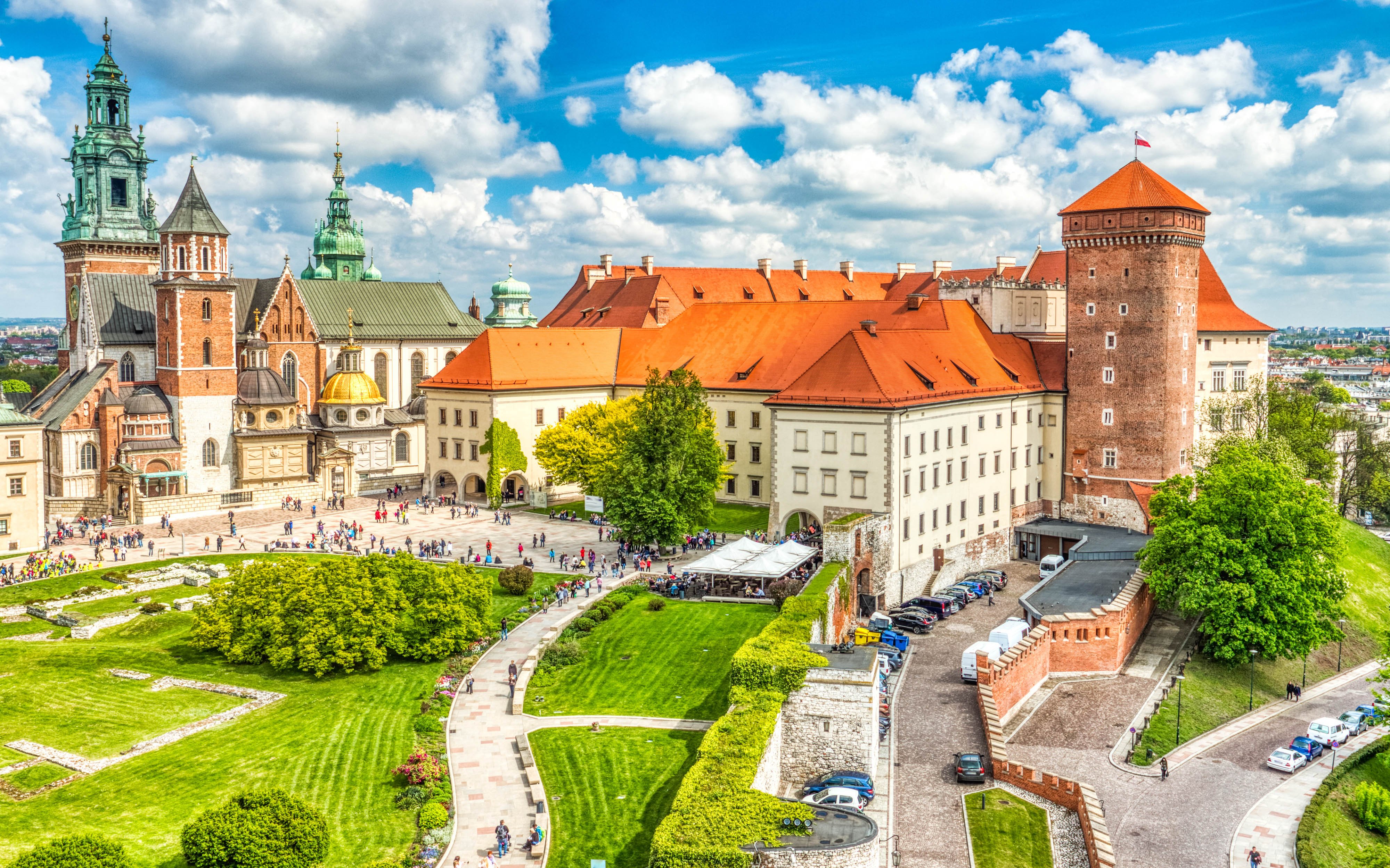 Kraków w Hotelu Daisy Superior *** z zabytkowymi pokojami, nielimitowanym basenem, sauną i śniadaniem
Kraków w Hotelu Daisy Superior *** z zabytkowymi pokojami, nielimitowanym basenem, sauną i śniadaniem