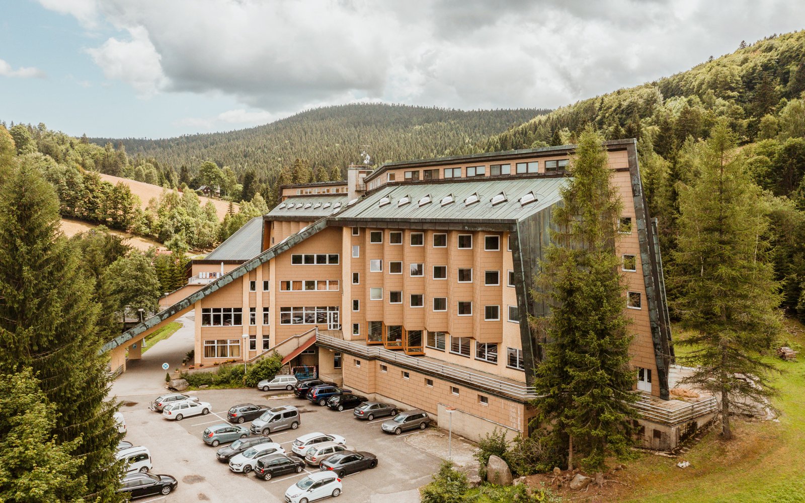 Harrachov w pobliżu kolejki linowej na Čertovą Górę w Hotelu Fit Fun *** z obiadokolacją, basenem i fitness
Harrachov w pobliżu kolejki linowej na Čertovą Górę w Hotelu Fit Fun *** z obiadokolacją, basenem i fitness