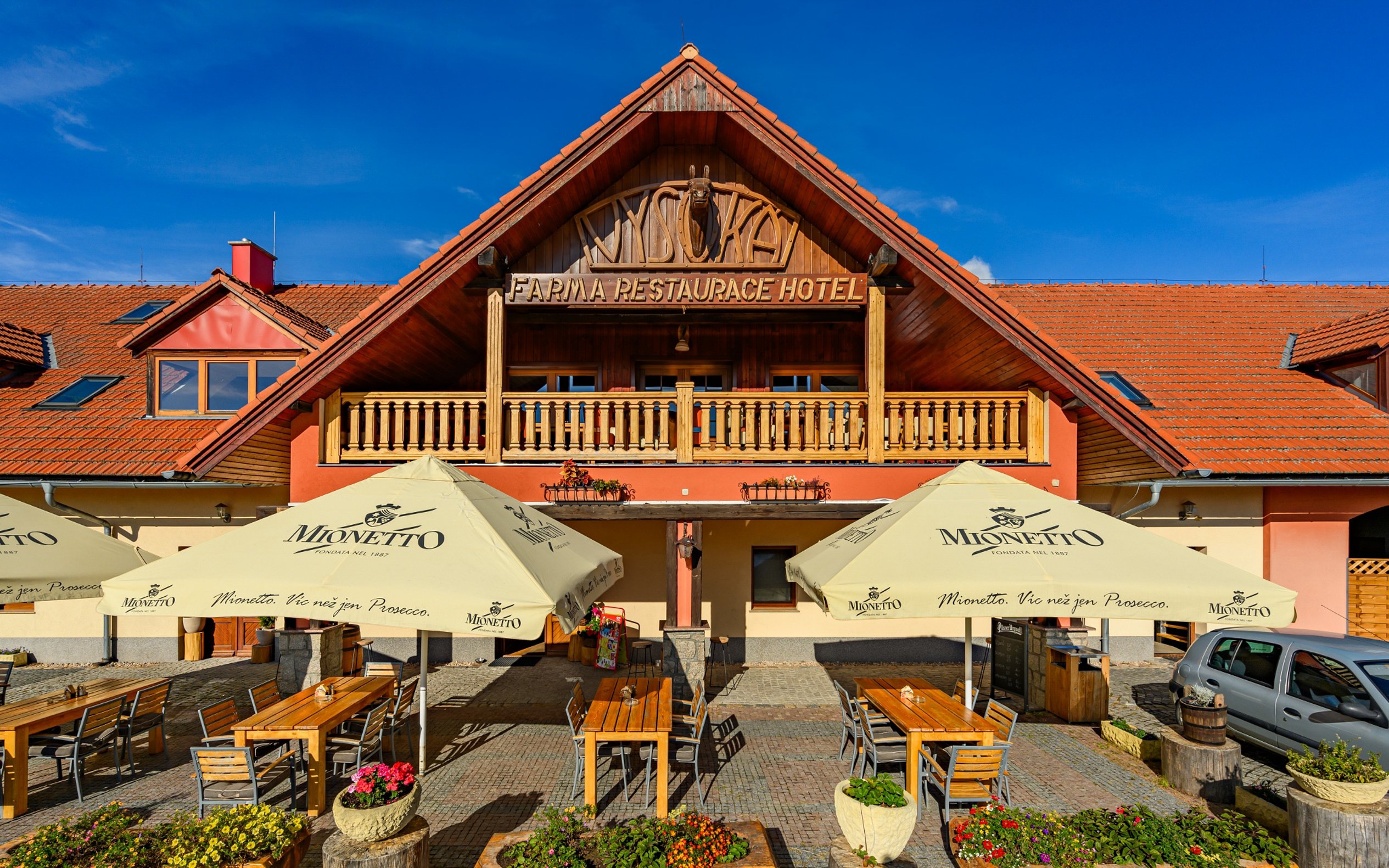 Góry Izerskie: Pobyt w Hotelu Farma Vysoká *** ze śniadaniem lub obiadokolacją, prywatnym wellness i zajęciami
Góry Izerskie: Pobyt w Hotelu Farma Vysoká *** ze śniadaniem lub obiadokolacją, prywatnym wellness i zajęciami