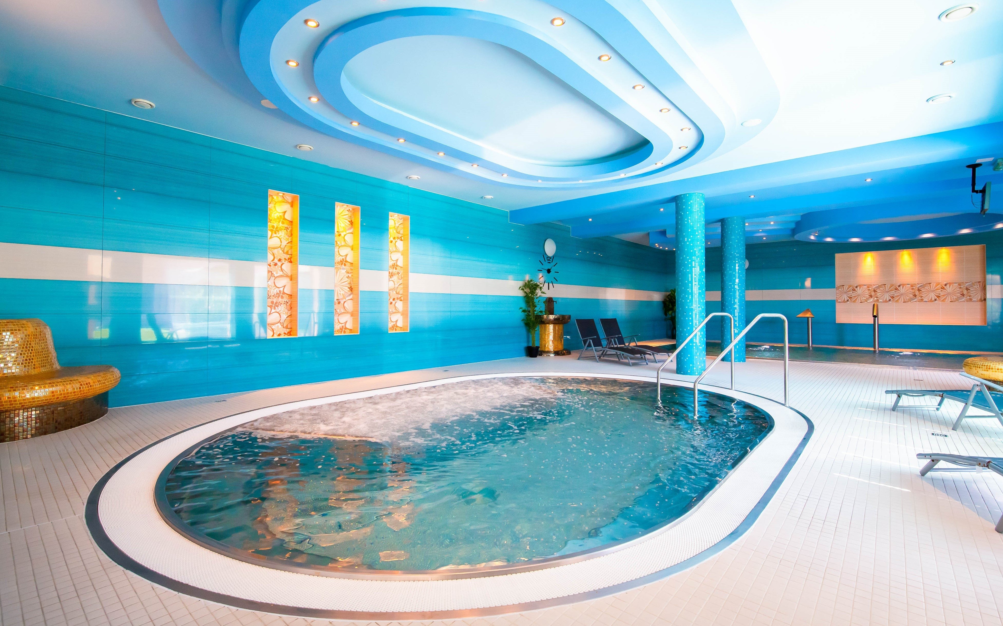 Wielki Meder w Spa & Wellness Hotel Orchidea *** z obiadokolacją + wstęp do aquaparku Thermal Corvinus
Wielki Meder w Spa & Wellness Hotel Orchidea *** z obiadokolacją + wstęp do aquaparku Thermal Corvinus