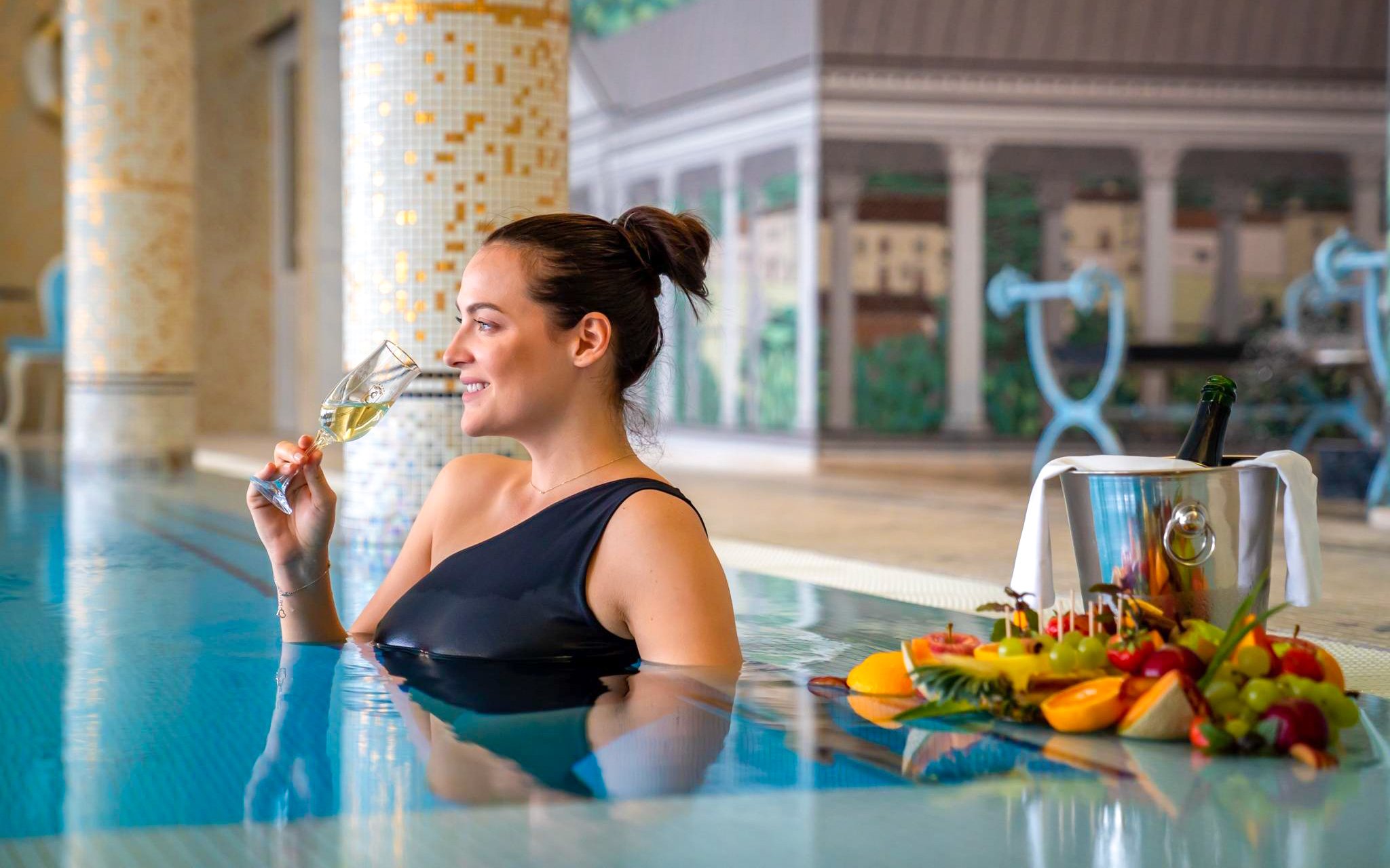 Mariańskie Łaźnie: 5* Hotel Esplanade Spa & Golf Resort z basenem, łaźniami rzymskimi i zabiegami + śniadanie
Mariańskie Łaźnie: 5* Hotel Esplanade Spa & Golf Resort z basenem, łaźniami rzymskimi i zabiegami + śniadanie