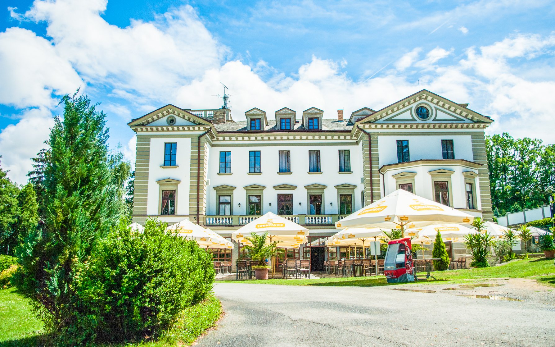 Pobyt blisko Benešova i 5 km od Zamku w Golf & Spa Resort Konopiště **** z posiłkami do wyboru i wellness
Pobyt blisko Benešova i 5 km od Zamku w Golf & Spa Resort Konopiště **** z posiłkami do wyboru i wellness