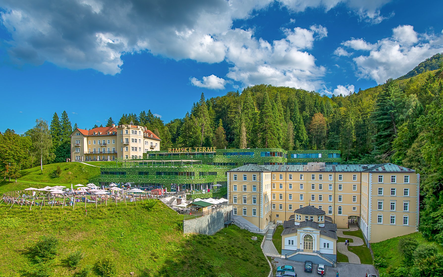 Słowenia: Rimske Toplice w Hotelu Rimski dvor ****+ z obiadokolacją, 7 jacuzzi, 5 saunami i baseny termalne
Słowenia: Rimske Toplice w Hotelu Rimski dvor ****+ z obiadokolacją, 7 jacuzzi, 5 saunami i baseny termalne