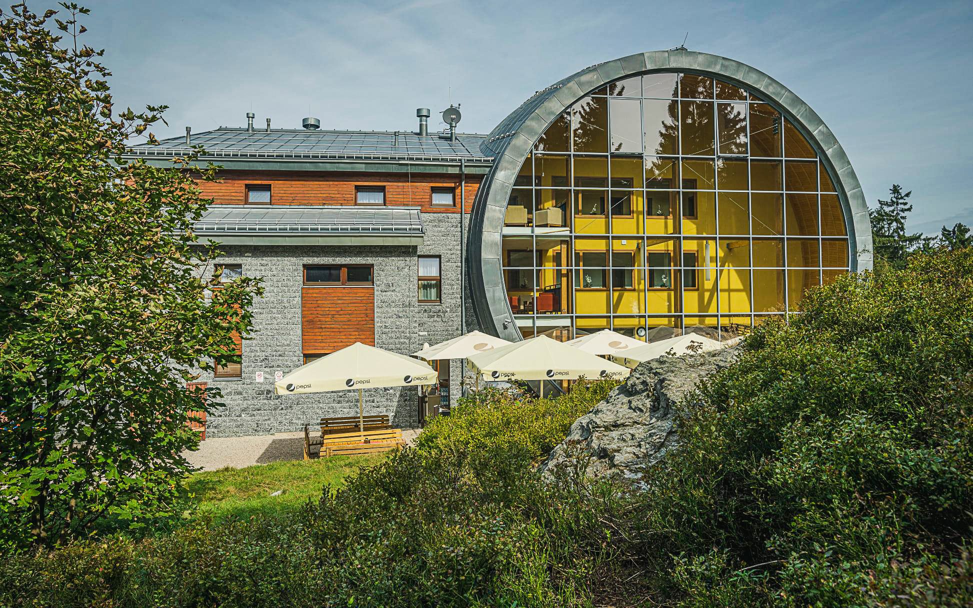 Pobyt w pobliżu Gór Izerskich i Liberca w stylowym Hotelu Obří Sud *** z obiadokolacją i torem bobslejowym
Pobyt w pobliżu Gór Izerskich i Liberca w stylowym Hotelu Obří Sud *** z obiadokolacją i torem bobslejowym