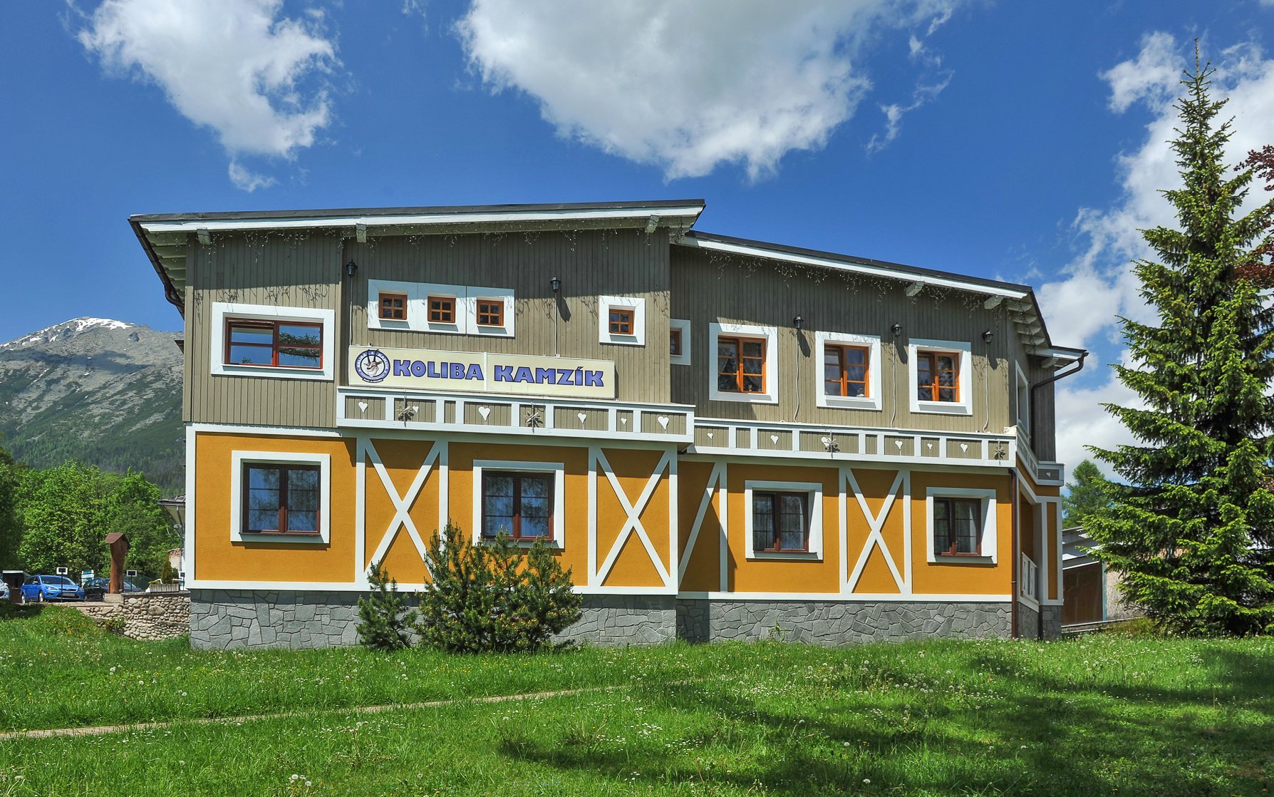 Tatry Wysokie: Stary Smokowiec w pobliżu galerii TrickLandia w Kolibie Kamzík ze śniadaniem + dziecko gratis
Tatry Wysokie: Stary Smokowiec w pobliżu galerii TrickLandia w Kolibie Kamzík ze śniadaniem + dziecko gratis