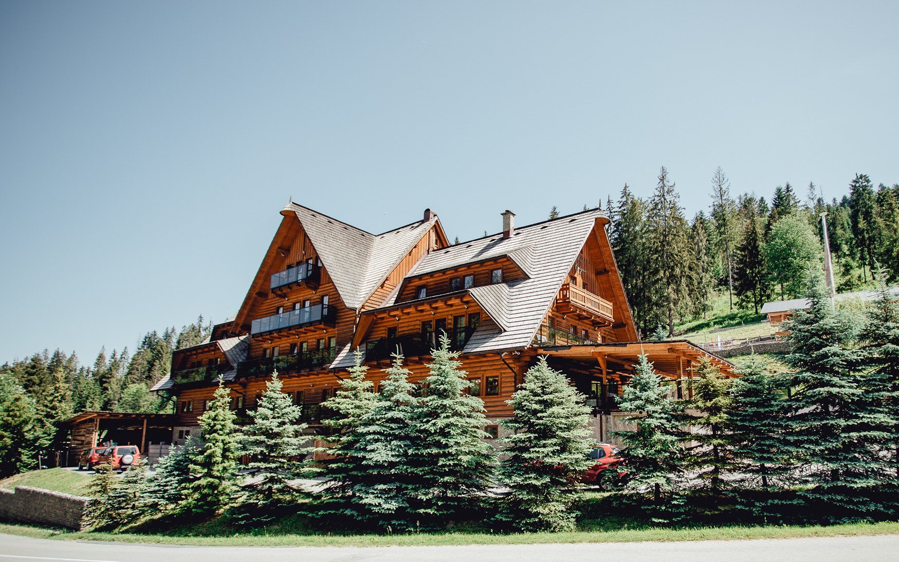Słowacja: Kysuce w Hotelu Marlene **** z obiadokolacją, centrum wellness z basenem, jacuzzi i saunami + tenis
Słowacja: Kysuce w Hotelu Marlene **** z obiadokolacją, centrum wellness z basenem, jacuzzi i saunami + tenis