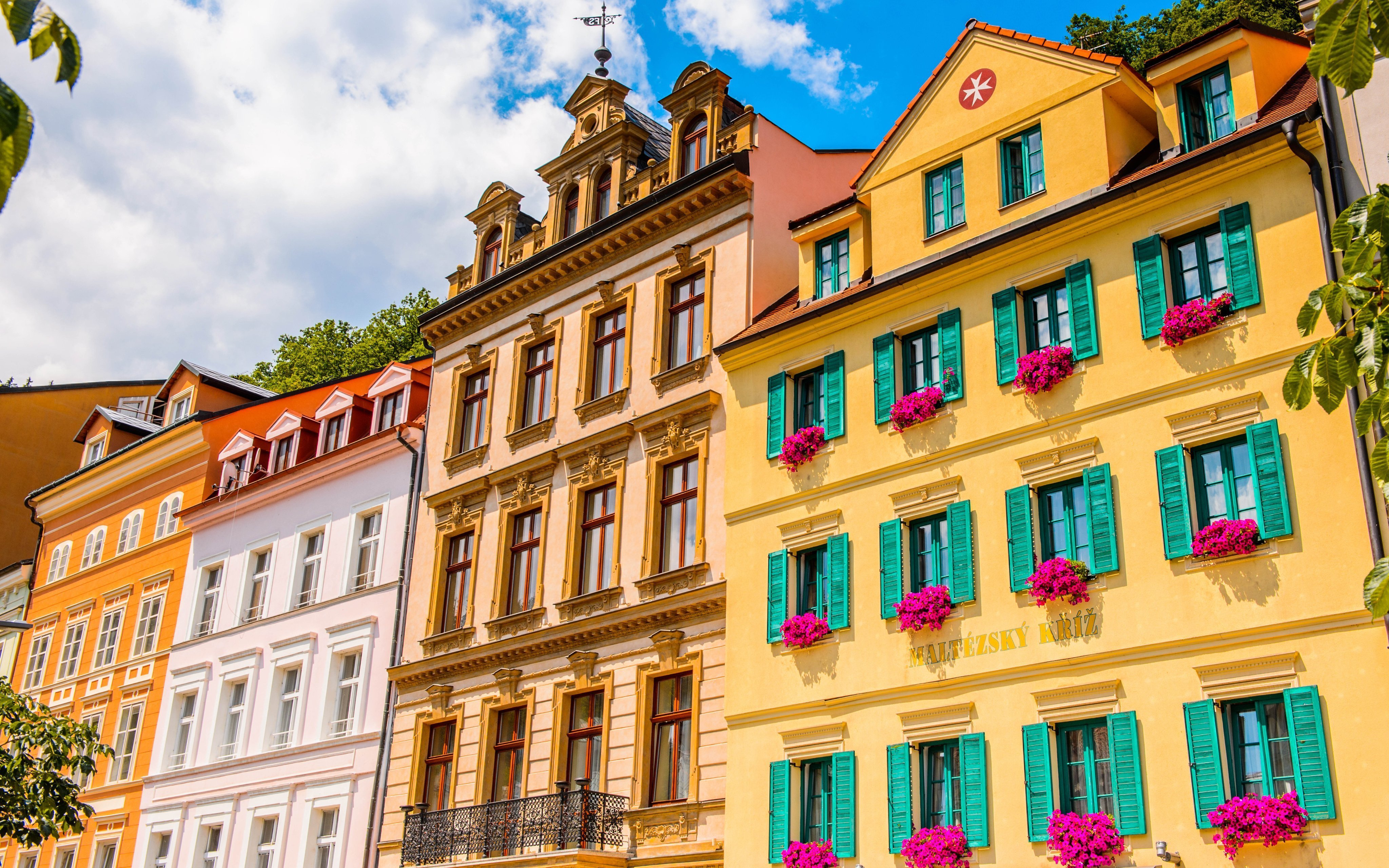 Centrum Karlowych Warów w Hotelu Malteser Cross *** ze śniadaniem i wstępem do rodzinnego browaru i 2 muzeów
Centrum Karlowych Warów w Hotelu Malteser Cross *** ze śniadaniem i wstępem do rodzinnego browaru i 2 muzeów