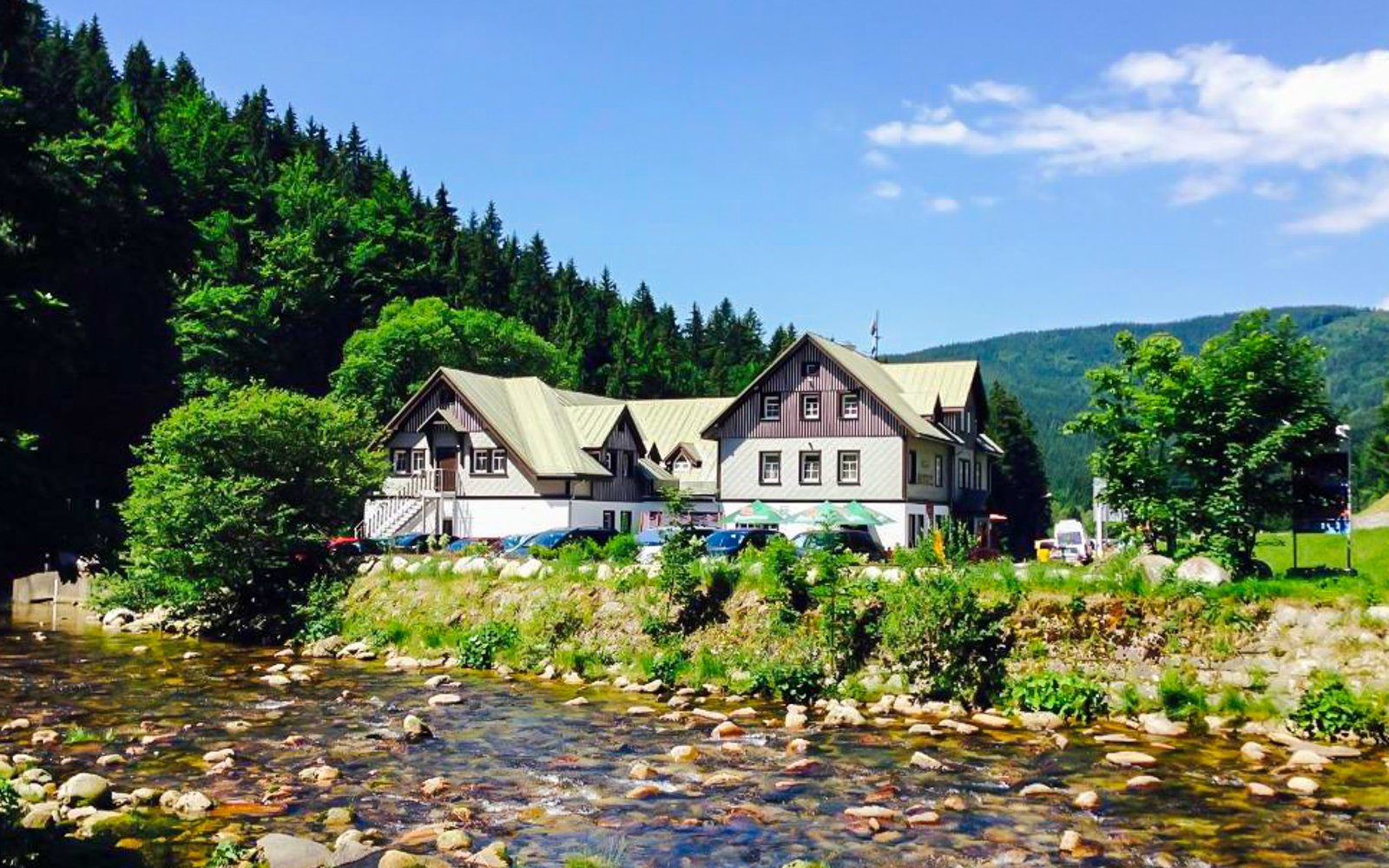 Karkonosze: Szpindlerowy Młyn blisko aquaparku w Hotelu Hradec *** ze śniadaniem/obiadokolacją, wellness
Karkonosze: Szpindlerowy Młyn blisko aquaparku w Hotelu Hradec *** ze śniadaniem/obiadokolacją, wellness