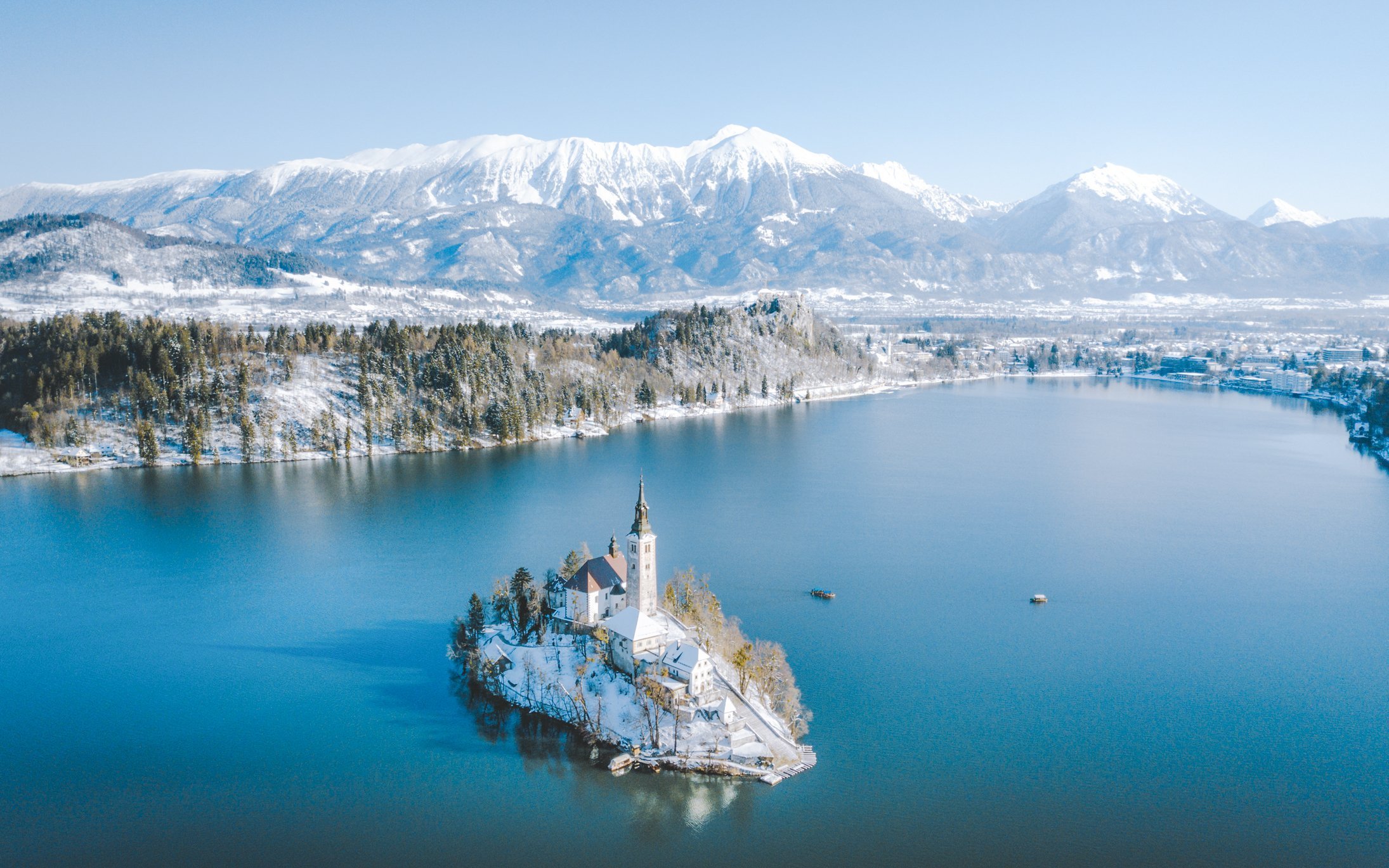Słowenia tylko 400 m od jeziora Bled: Hotel Astoria Bled *** ze śniadaniami i luksusowym wellness + sauny
Słowenia tylko 400 m od jeziora Bled: Hotel Astoria Bled *** ze śniadaniami i luksusowym wellness + sauny