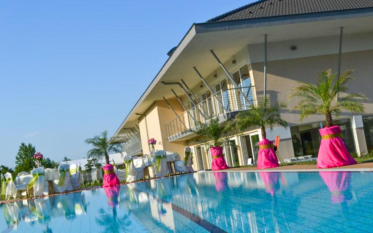 Pobyt 30 km od Budapesztu w Szépia Bio & Art Hotel **** z pełnym wyżywieniem/obiadokolacje i wellness
Pobyt 30 km od Budapesztu w Szépia Bio & Art Hotel **** z pełnym wyżywieniem/obiadokolacje i wellness