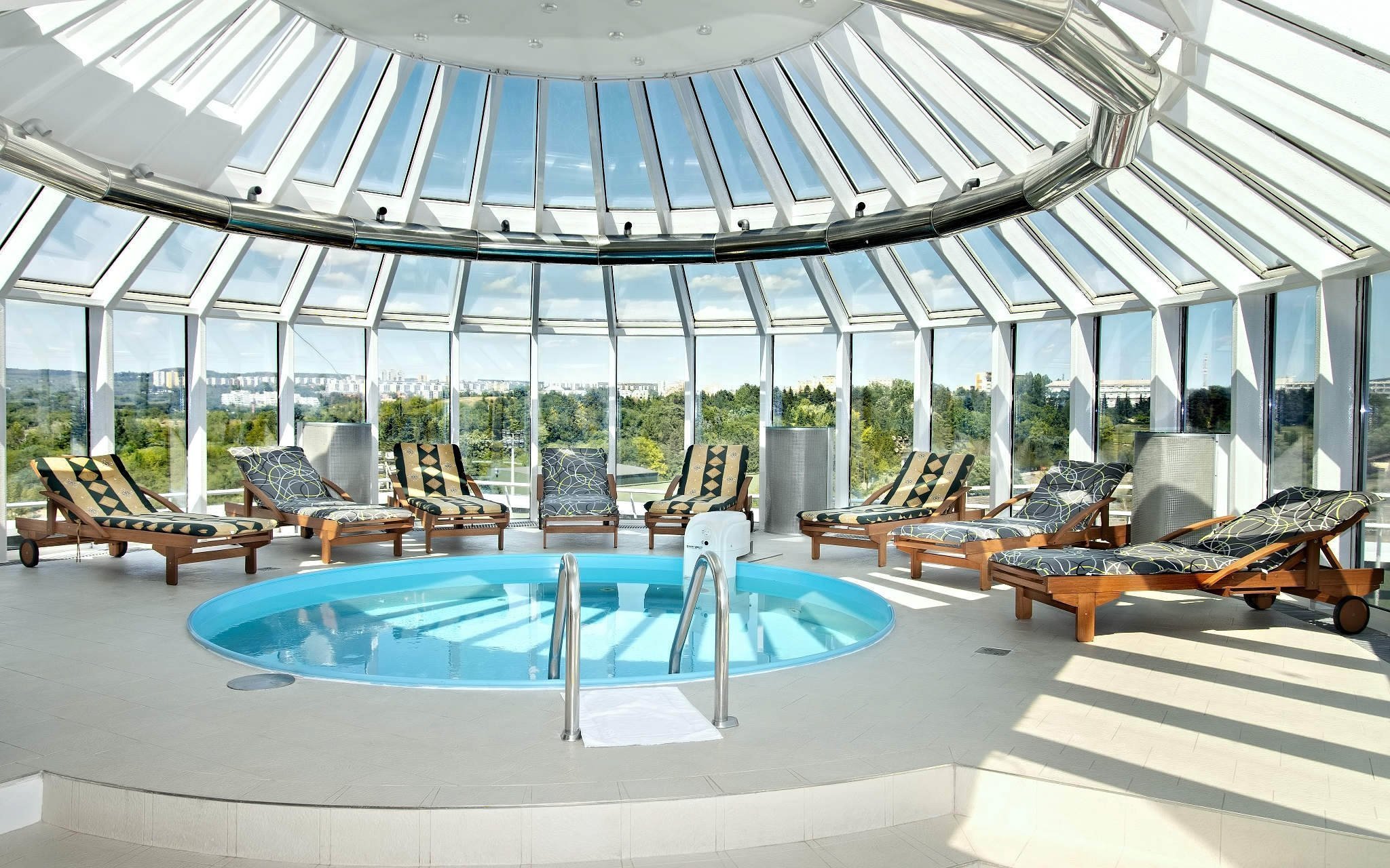 Brno w samym centrum, w słynnym hotelu Cosmopolitan Bobycentru**** z obiadokolacją, centrum wellness i fitness
Brno w samym centrum, w słynnym hotelu Cosmopolitan Bobycentru**** z obiadokolacją, centrum wellness i fitness