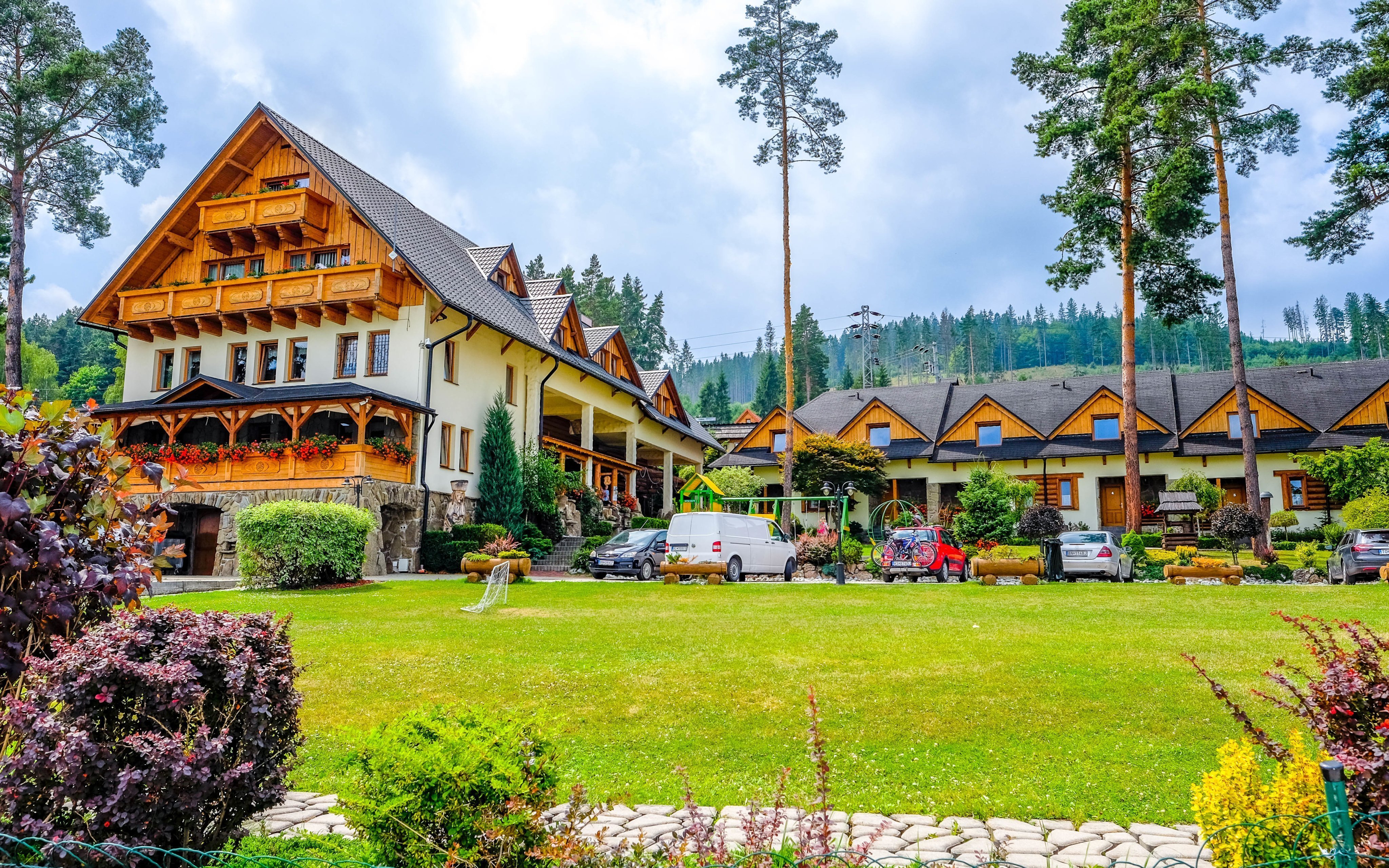Pobyt nad Zaporą Orawską: Pensjonat Slanický dvor z obiadokolacją, prywatnym wellness, welcome drinkiem
Pobyt nad Zaporą Orawską: Pensjonat Slanický dvor z obiadokolacją, prywatnym wellness, welcome drinkiem