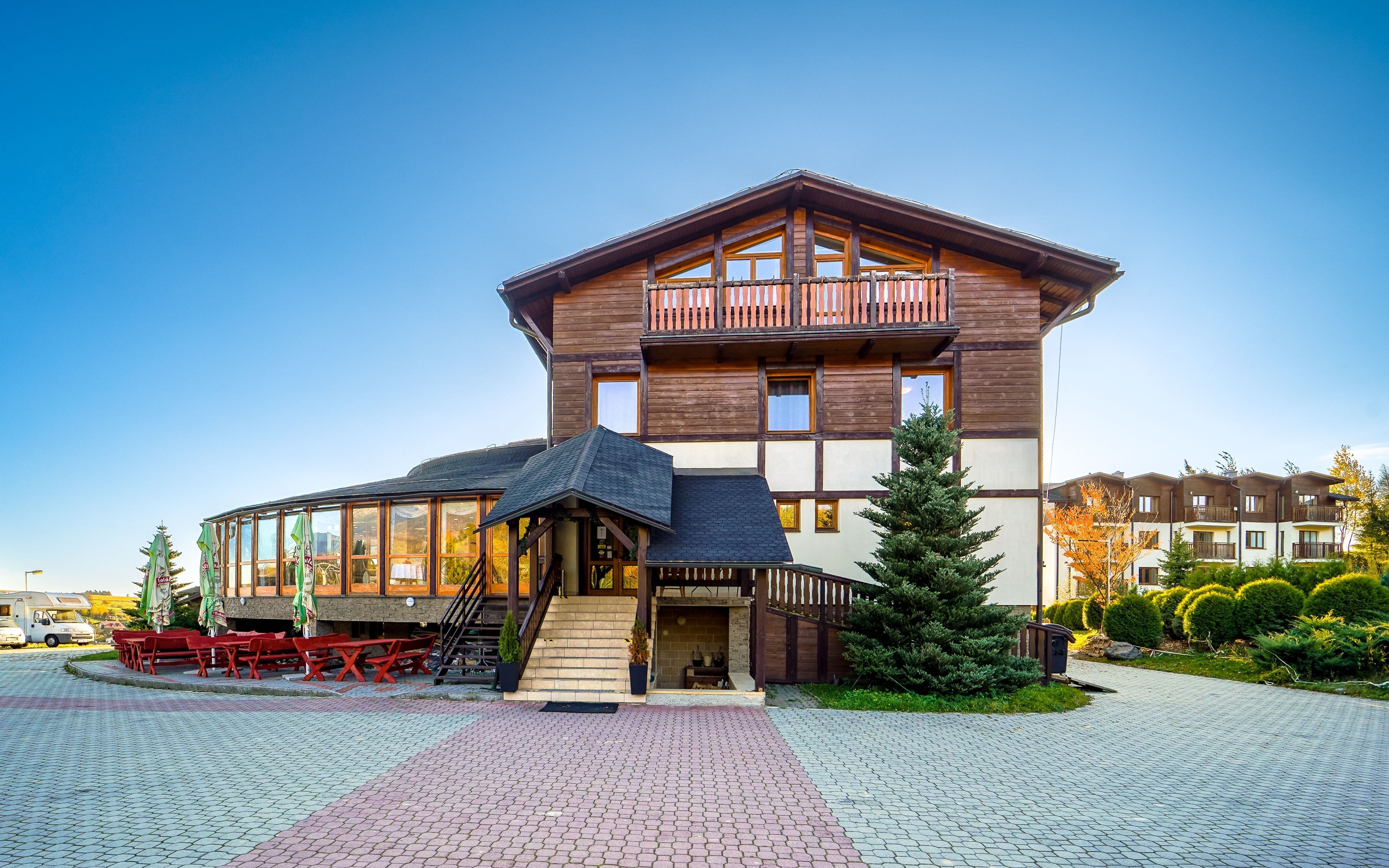 Tatry Wysokie w pobliżu Aquacity Poprad w Hotelu Eufória *** z obiadokolacją i atrakcjami + butelka wina
Tatry Wysokie w pobliżu Aquacity Poprad w Hotelu Eufória *** z obiadokolacją i atrakcjami + butelka wina