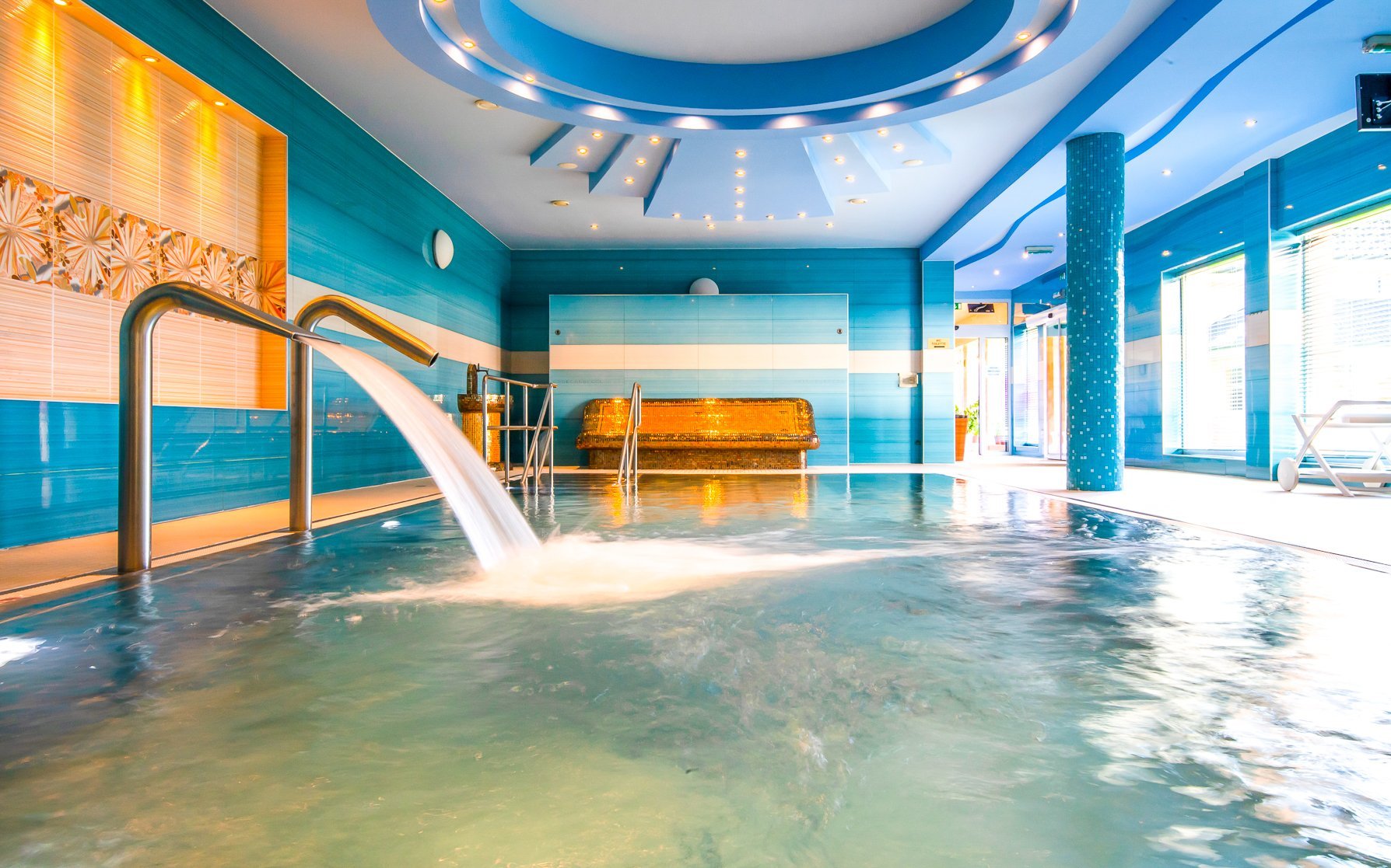 Wielki Meder blisko aquaparku Thermal Corvinus ve Spa & Wellness Hotelu Orchidea ** z obiadokolacją i basenem
Wielki Meder blisko aquaparku Thermal Corvinus ve Spa & Wellness Hotelu Orchidea ** z obiadokolacją i basenem