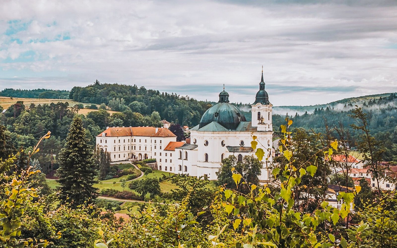 Morawski Kras stylowo: Romantyczny pobyt na Zamku Křtiny ze śniadaniem lub obiadokolacją i welcome drinkiem
Morawski Kras stylowo: Romantyczny pobyt na Zamku Křtiny ze śniadaniem lub obiadokolacją i welcome drinkiem