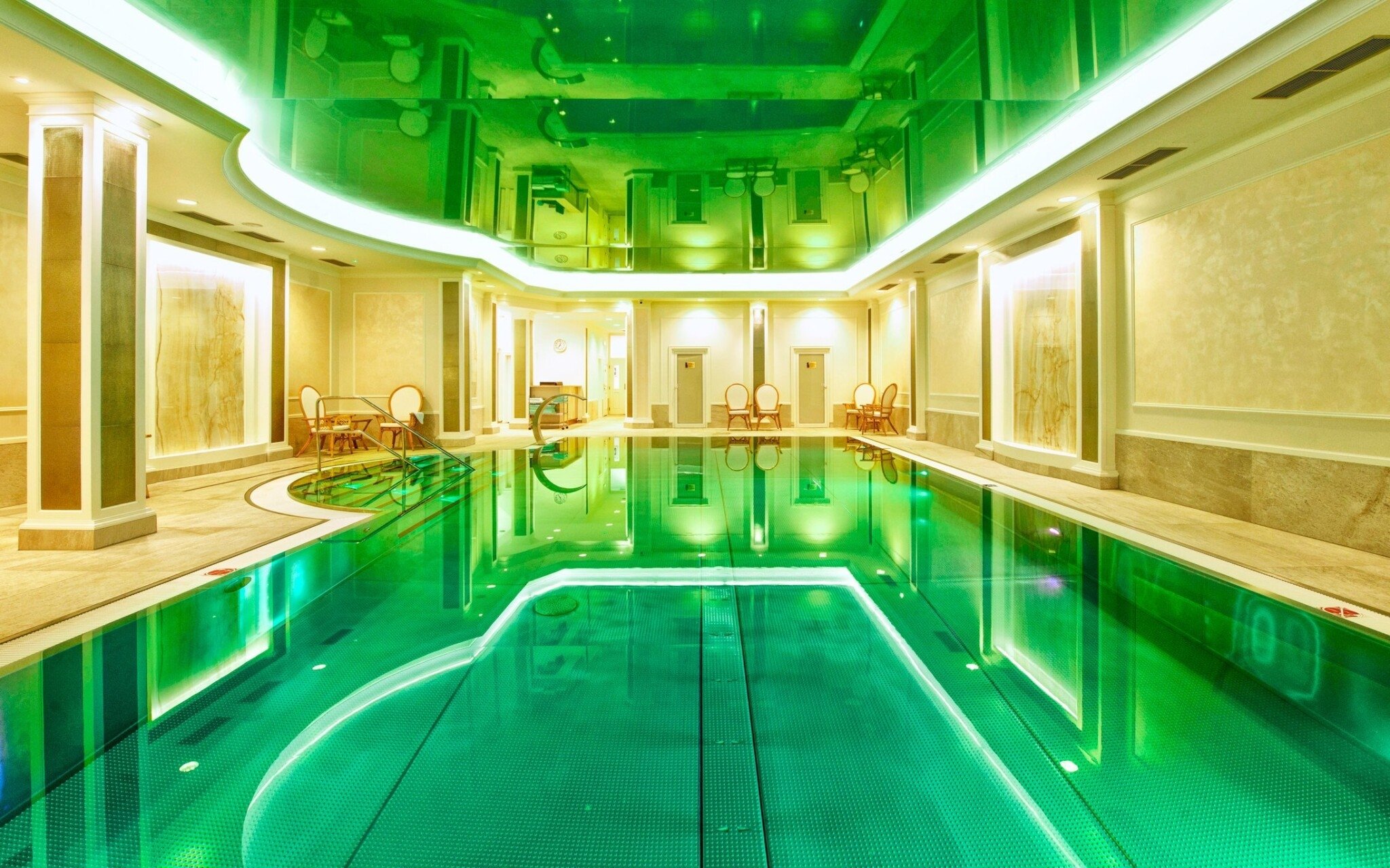 Karlowe Wary: Parkhotel Richmond **** z obiadokolacją, basenem i centrum wellness + codzienne zabiegi
Karlowe Wary: Parkhotel Richmond **** z obiadokolacją, basenem i centrum wellness + codzienne zabiegi
