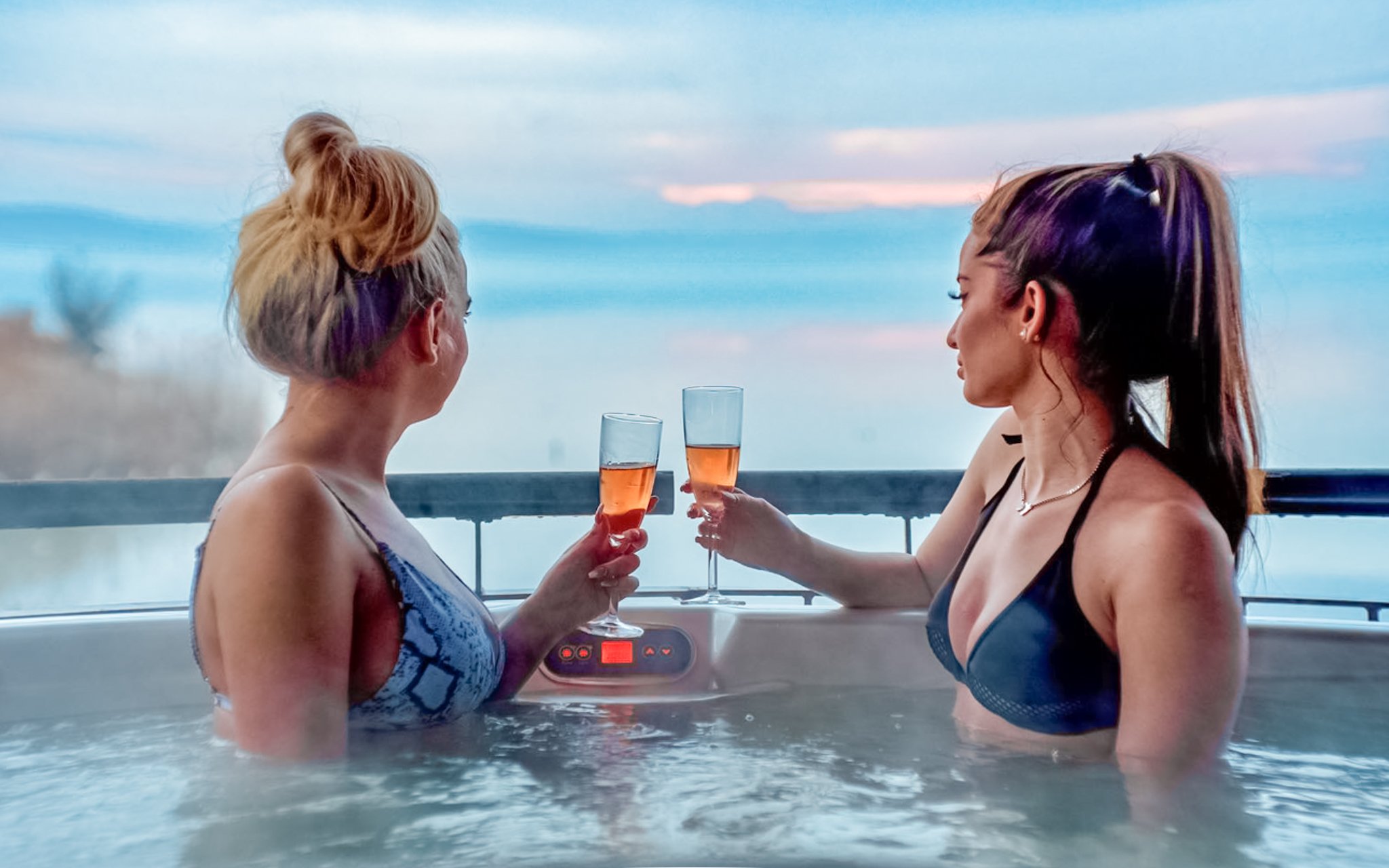 Siófok nad Balatonem: 4* Hotel Royal Mediterrán z obiadokolacją i zniżką na wellness, sport i masaż
Siófok nad Balatonem: 4* Hotel Royal Mediterrán z obiadokolacją i zniżką na wellness, sport i masaż