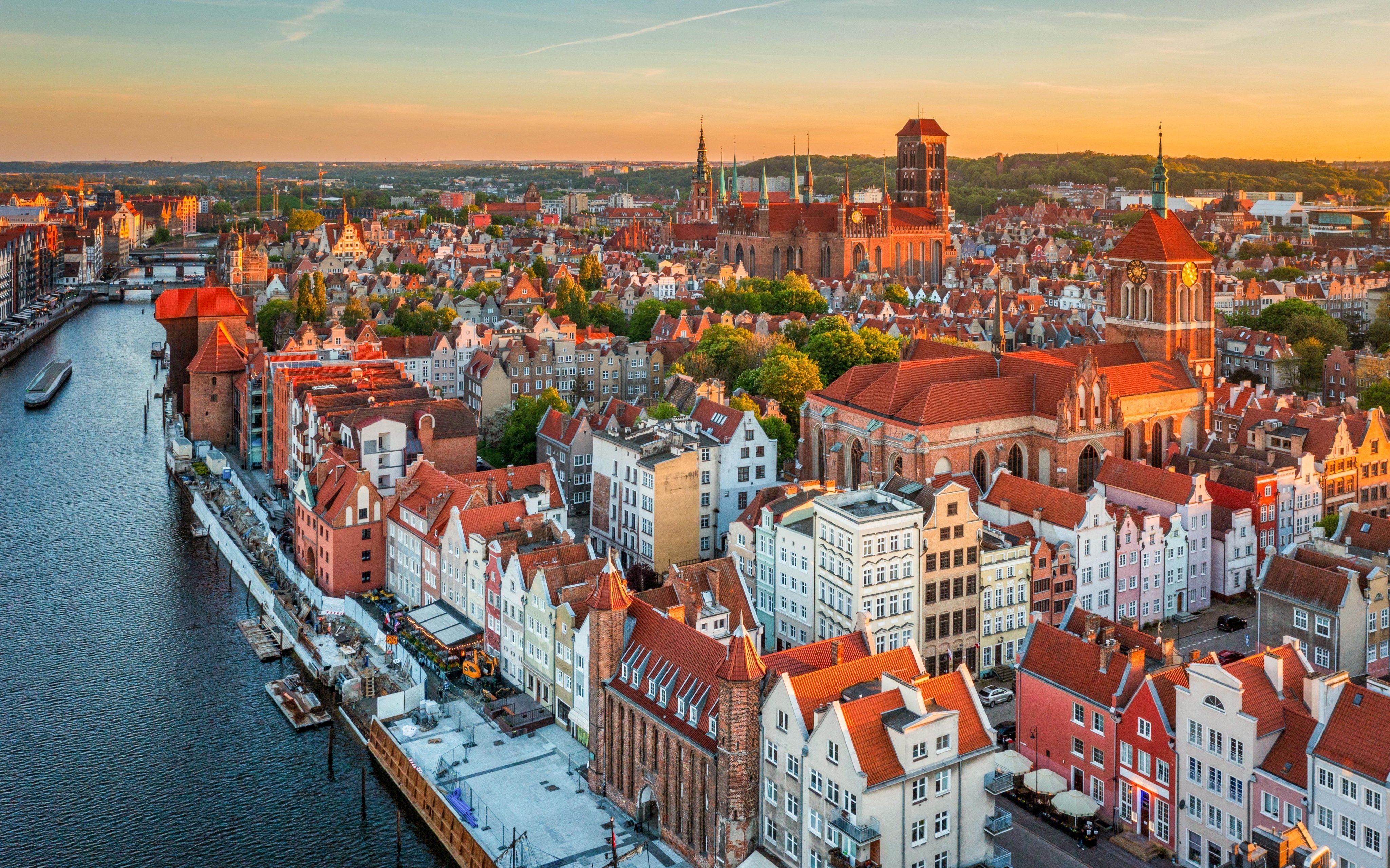 Gdańsk: Pobyt w Hotelu Platan *** z obiadokolacją i 2 saunami (fińską i na podczerwień) + ogród i plac zabaw
Gdańsk: Pobyt w Hotelu Platan *** z obiadokolacją i 2 saunami (fińską i na podczerwień) + ogród i plac zabaw