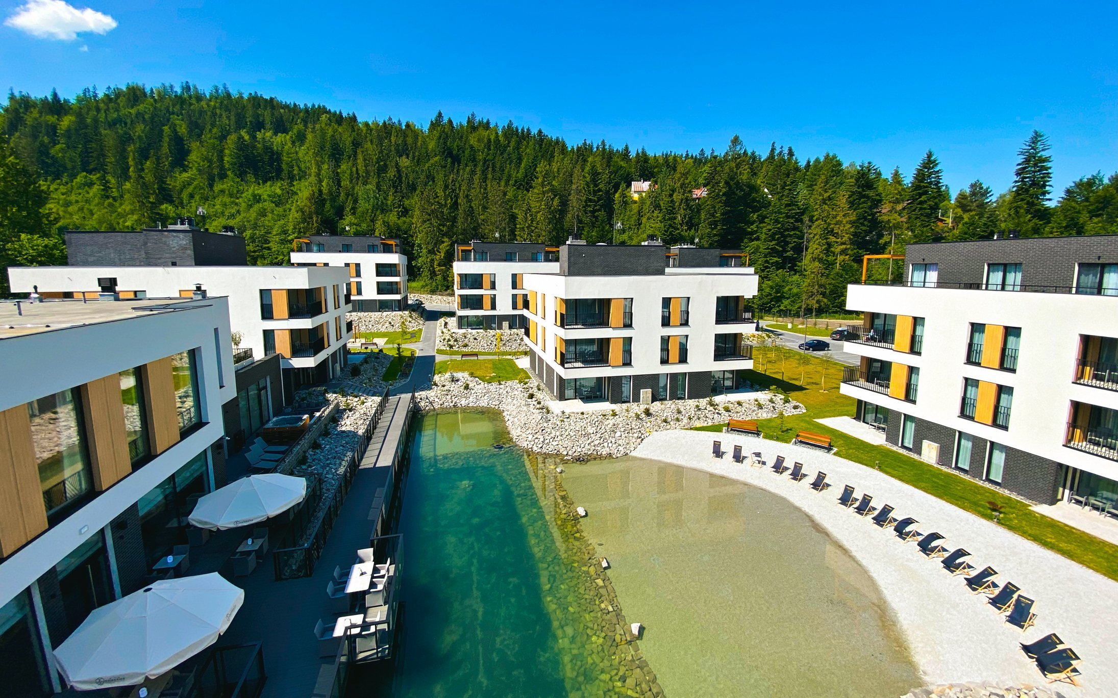 Beskidy przy parku wodnym w Vislow Resort z wellness, prywatną plażą, animacjami i obiadokolacje
Beskidy przy parku wodnym w Vislow Resort z wellness, prywatną plażą, animacjami i obiadokolacje