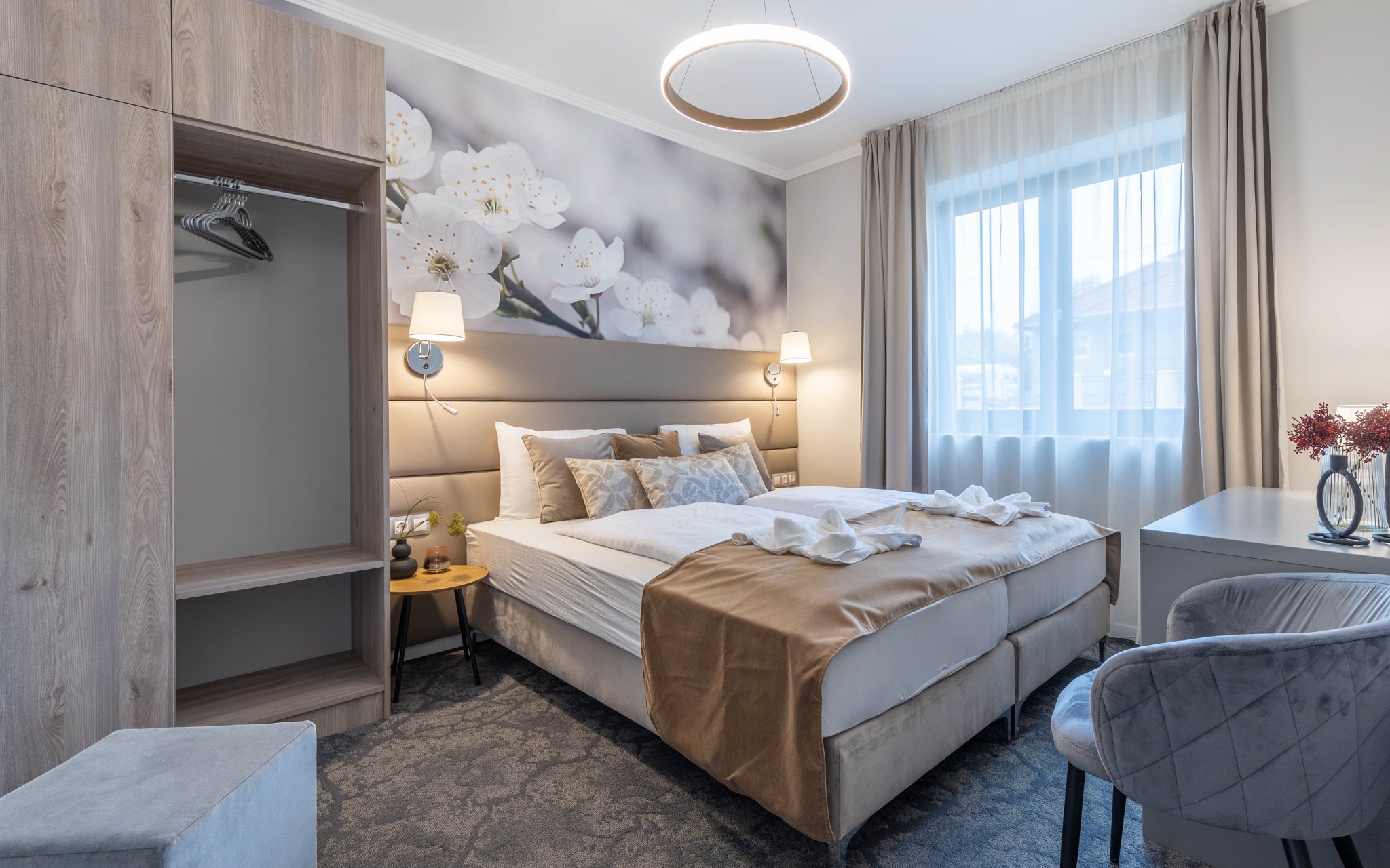 Łaźnie Egerszalók w pobliżu Egeru: relaks w Villa Bérc **** z obiadokolacją i biletem do łaźni termalnych
Łaźnie Egerszalók w pobliżu Egeru: relaks w Villa Bérc **** z obiadokolacją i biletem do łaźni termalnych