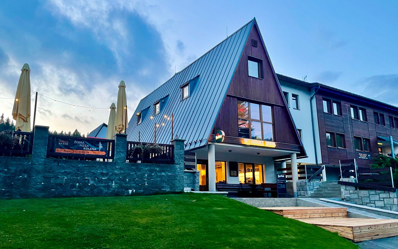 Jesioniki: Mala Morávka w 3* Hotelu Brans z obiadokolacją i wellness (jacuzzi, sauna) + łaźnia piwna i basen
Jesioniki: Mala Morávka w 3* Hotelu Brans z obiadokolacją i wellness (jacuzzi, sauna) + łaźnia piwna i basen