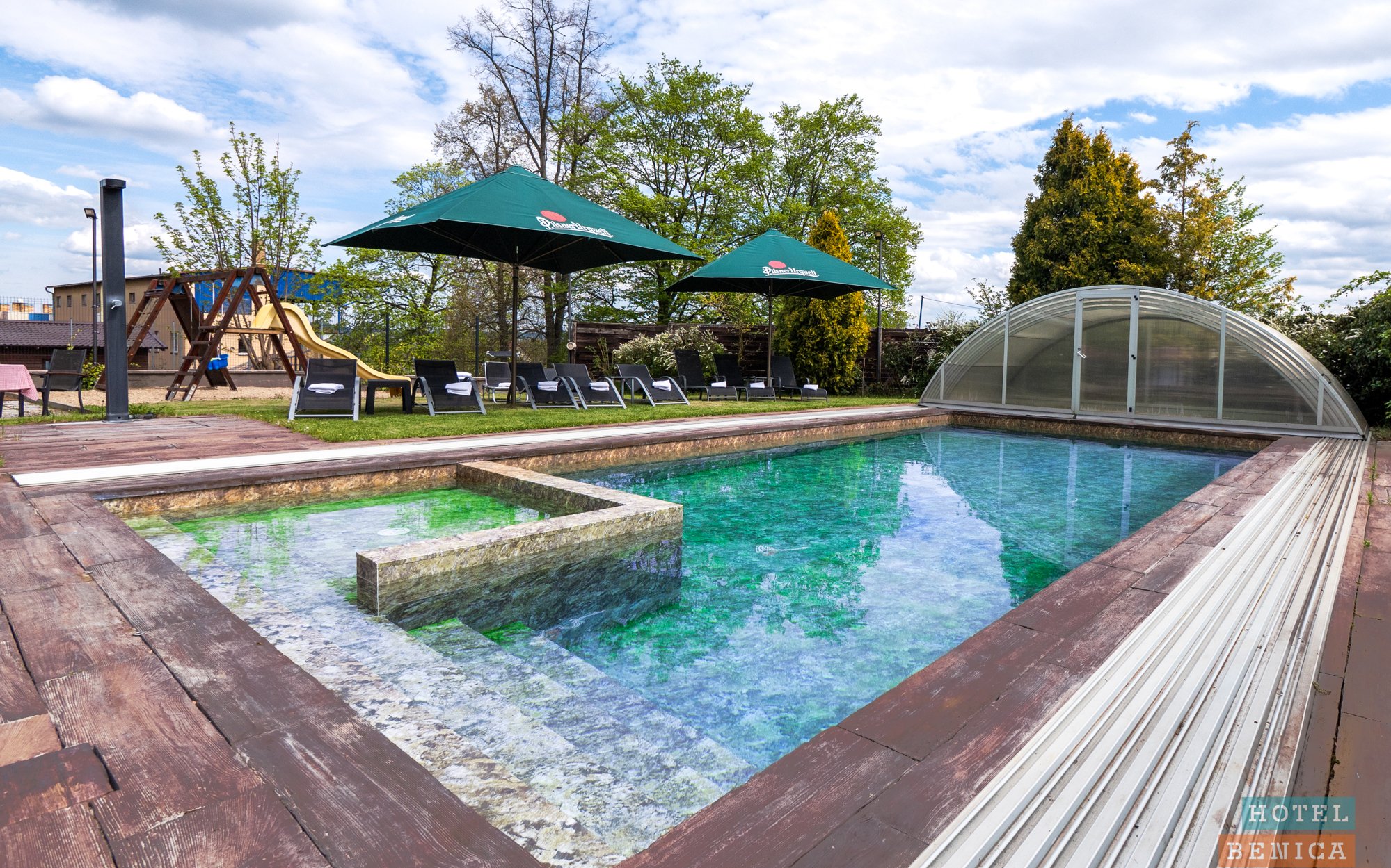 Benešov u Pragi i Zamek Konopiště: Hotel Benica *** z golfem, jacuzzi i sauną + śniadanie/obiadokolacja
Benešov u Pragi i Zamek Konopiště: Hotel Benica *** z golfem, jacuzzi i sauną + śniadanie/obiadokolacja