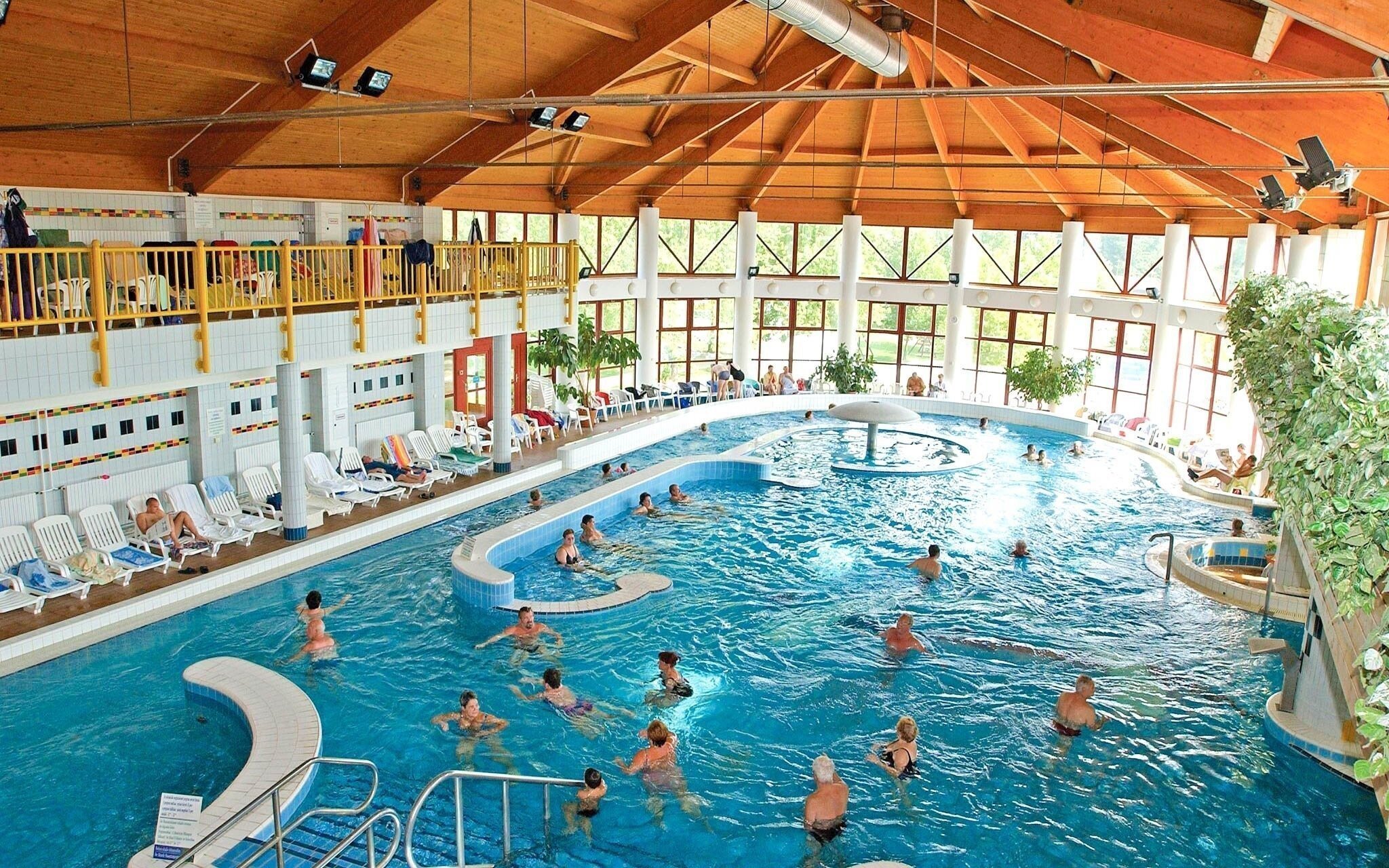 Węgry w Hotelu Forrás *** Zalakaros aż do 7 wstępów do łaźni termalnych (100 m) i obiadokolacje
Węgry w Hotelu Forrás *** Zalakaros aż do 7 wstępów do łaźni termalnych (100 m) i obiadokolacje
