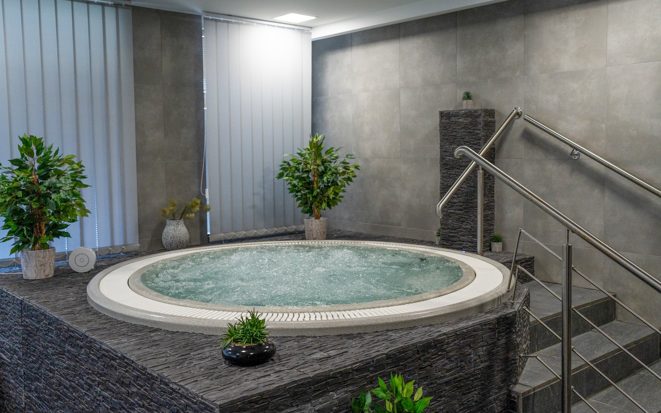 Białe Karpaty w Górskim Hotelu Jelenovská *** z obiadokolacją, winem, basenem i i jazda konna lub jacuzzi
Białe Karpaty w Górskim Hotelu Jelenovská *** z obiadokolacją, winem, basenem i i jazda konna lub jacuzzi