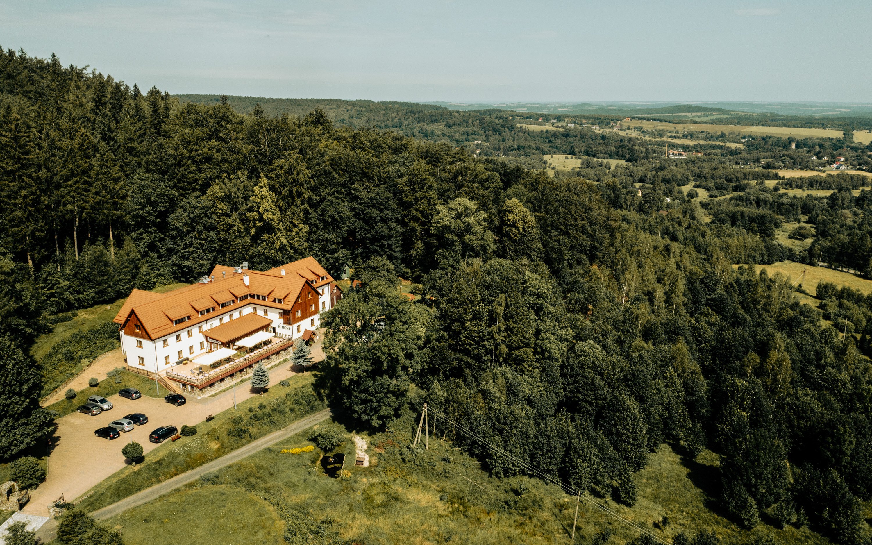 Góry Izerskie w Hotelu Le Mont Medical & SPA z obiadokolacją + basen i sauna
Góry Izerskie w Hotelu Le Mont Medical & SPA z obiadokolacją + basen i sauna