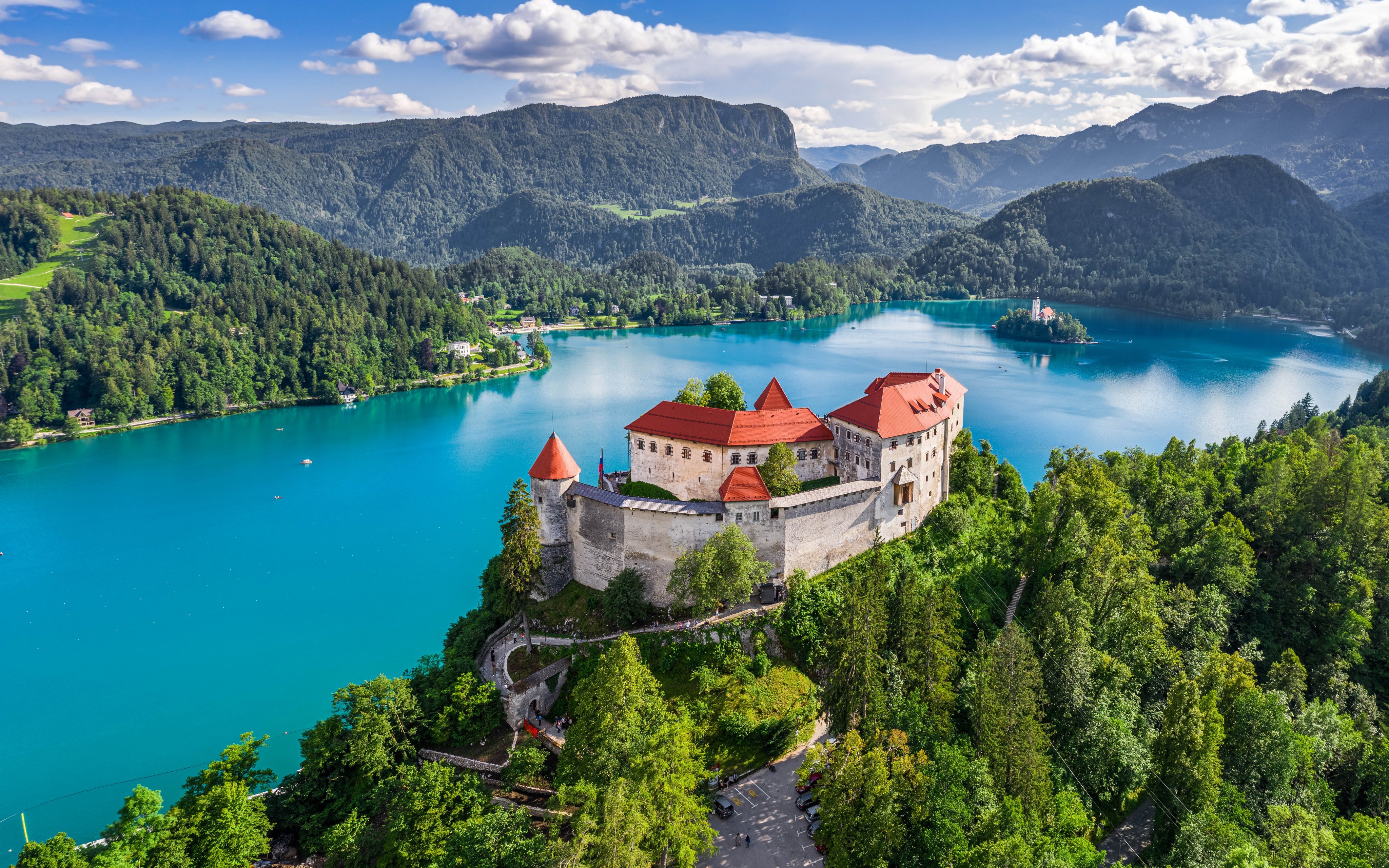 Słowenia w pobliżu PN Triglav i jeziora Bled w Hotelu Grajski dwor *** ze śniadaniem lub obiadokolacją
Słowenia w pobliżu PN Triglav i jeziora Bled w Hotelu Grajski dwor *** ze śniadaniem lub obiadokolacją