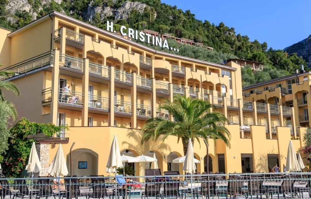 Limone nad Jeziorem Garda i Gardaland: Hotel Cristina *** ze śniadaniem lub obiadokolacją oraz 2 basenami
Limone nad Jeziorem Garda i Gardaland: Hotel Cristina *** ze śniadaniem lub obiadokolacją oraz 2 basenami