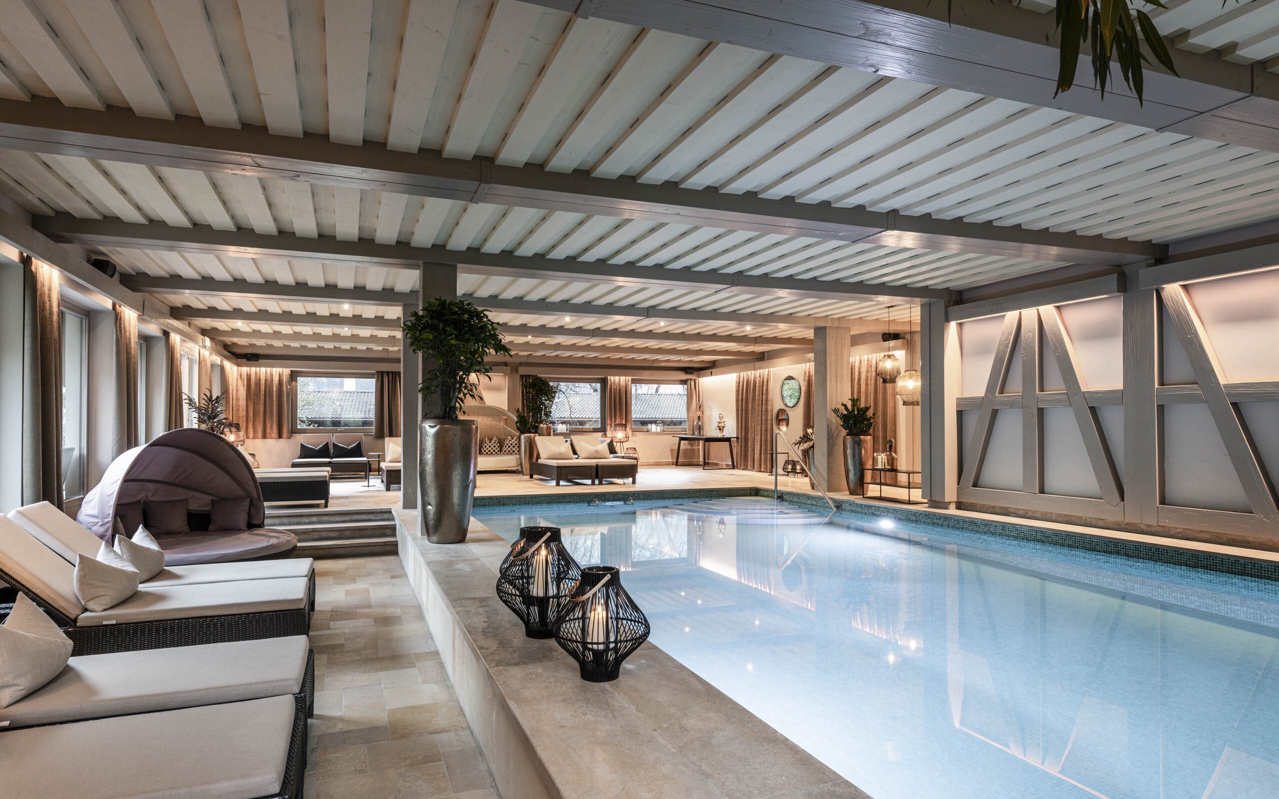 Kuchnia Michelin i relaks w Południowym Tyrolu: Romantik Hotel Stafler **** z obiadokolacją i basenami 
Kuchnia Michelin i relaks w Południowym Tyrolu: Romantik Hotel Stafler **** z obiadokolacją i basenami