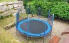 W lecie jest trampolina dla dzieci