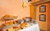 Włoska restauracja Vabene, śniadanie, Hotel Tyn Yard Residence