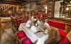 Stylowa restauracja Bellevue Alm Gastein Austria