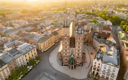 15 minut spacerem od centrum Krakowa: Lorf Hostels & Apartments w pokoju lub apartamencie z aneksem kuchennym