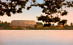 Niemcy: 4* elaya hotel hamburg finkenwerder (dawniej The Rilano Hotel Hamburg) ze śniadaniem i centrum fitness