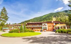 Niskie Tatry w Alexandra Wellness Hotel *** z obiadokolacją, wellness i do 7 zabiegów + zniżki