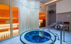 Centrum odnowy biologicznej, Batthyány Kúria ****, Węgry