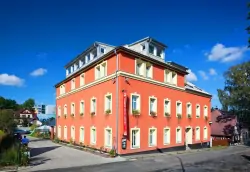 Liberec koło Jested w Pytloun Wellness Travel Hotel *** ze śniadaniem, basenem, jacuzzi i saunami + tapas