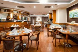 Restauracja, Hotel Kálvária ****, Györ, Węgry