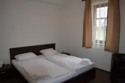 Pokoje, Bison Ranch Rožnov, Český Rudolec, Czechy Kanada
